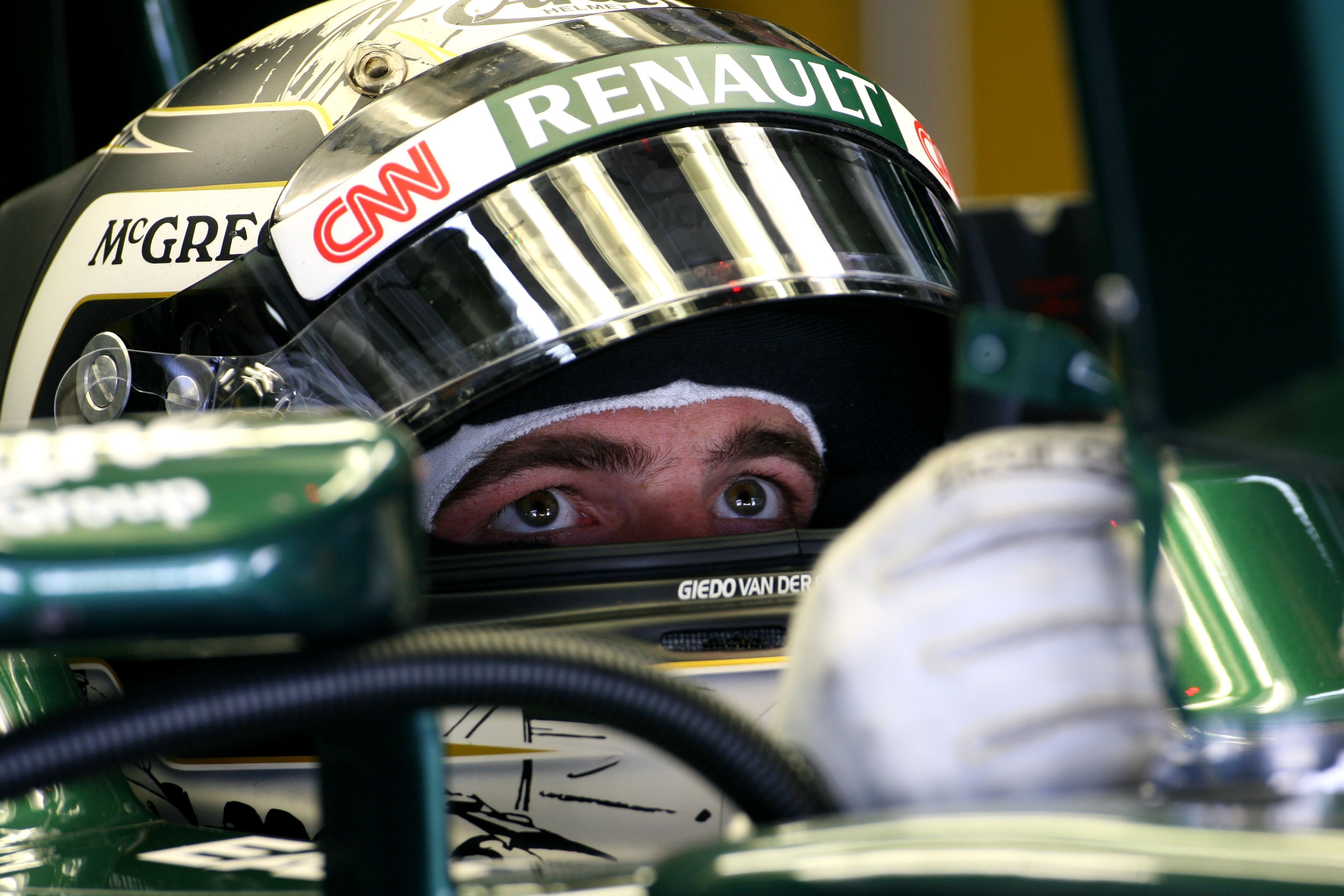 Caterham promoveert Van der Garde tot racecoureur