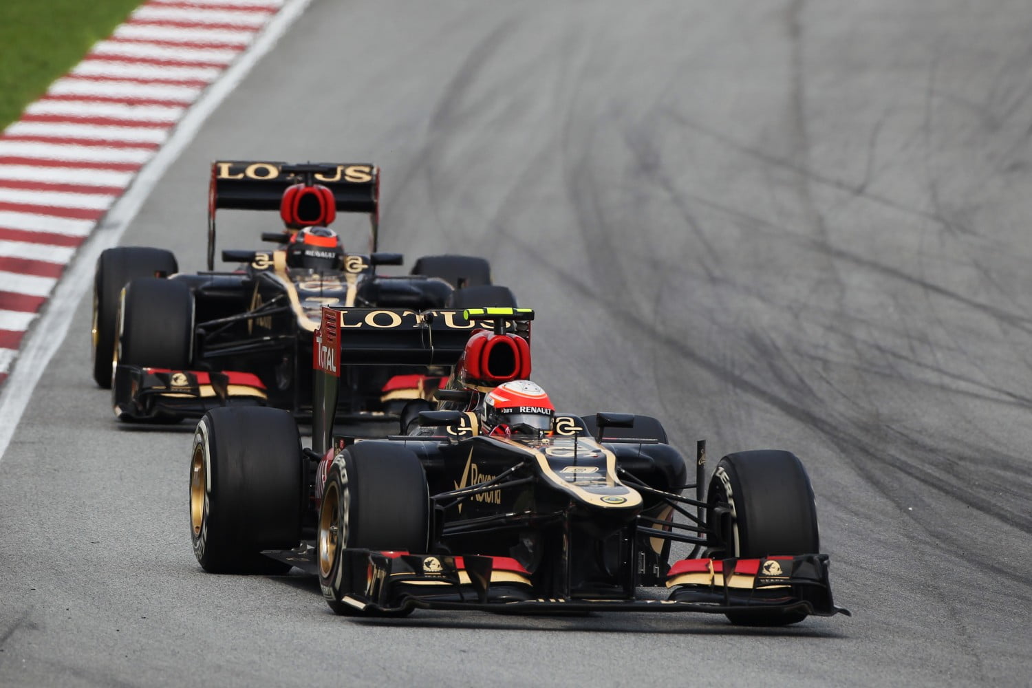 Grosjean 2013 minichamps Lotus Renault E21 miniature F1 1/43