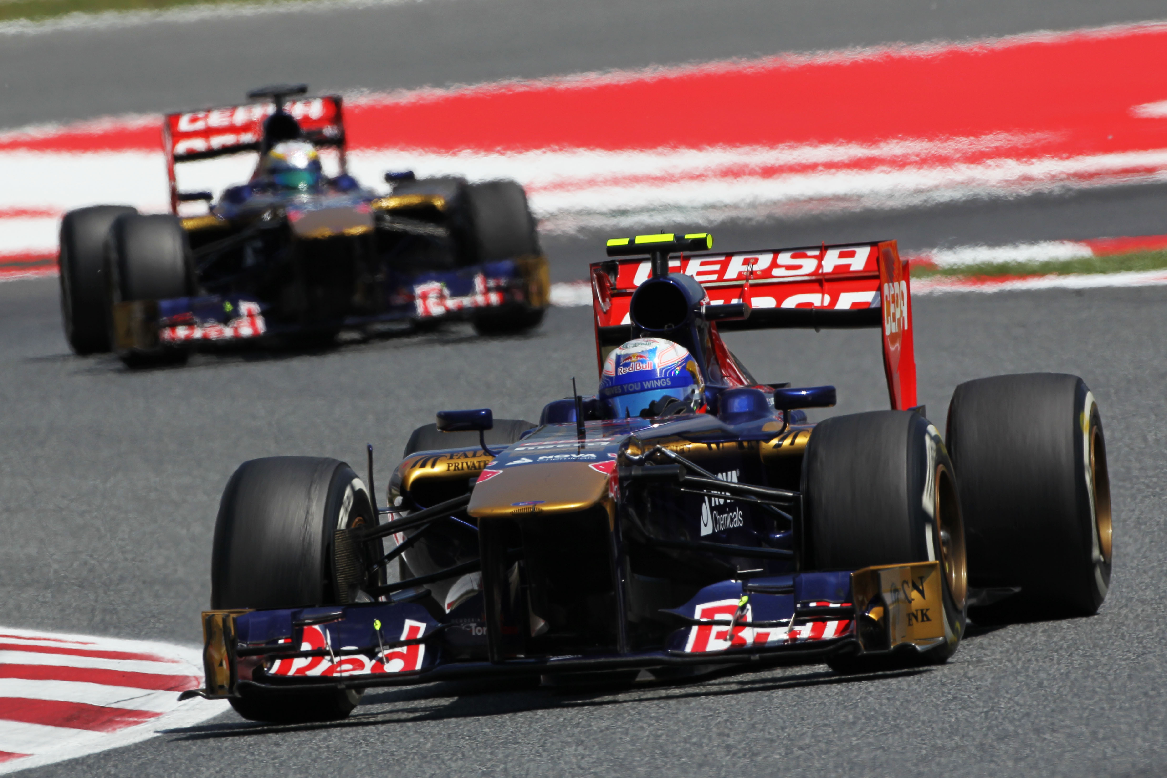 Tost: ‘Vergne en Ricciardo moeten indruk maken’