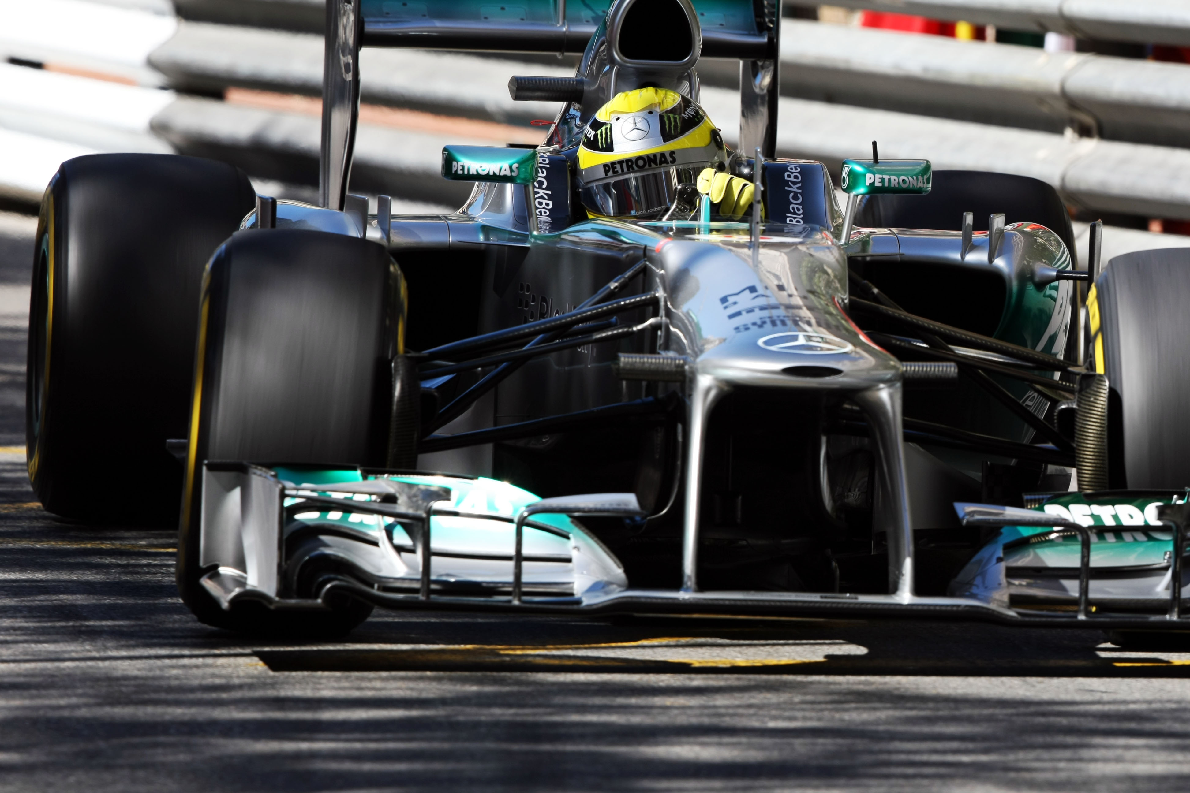 VT2: Rosberg opnieuw de snelste in Monaco