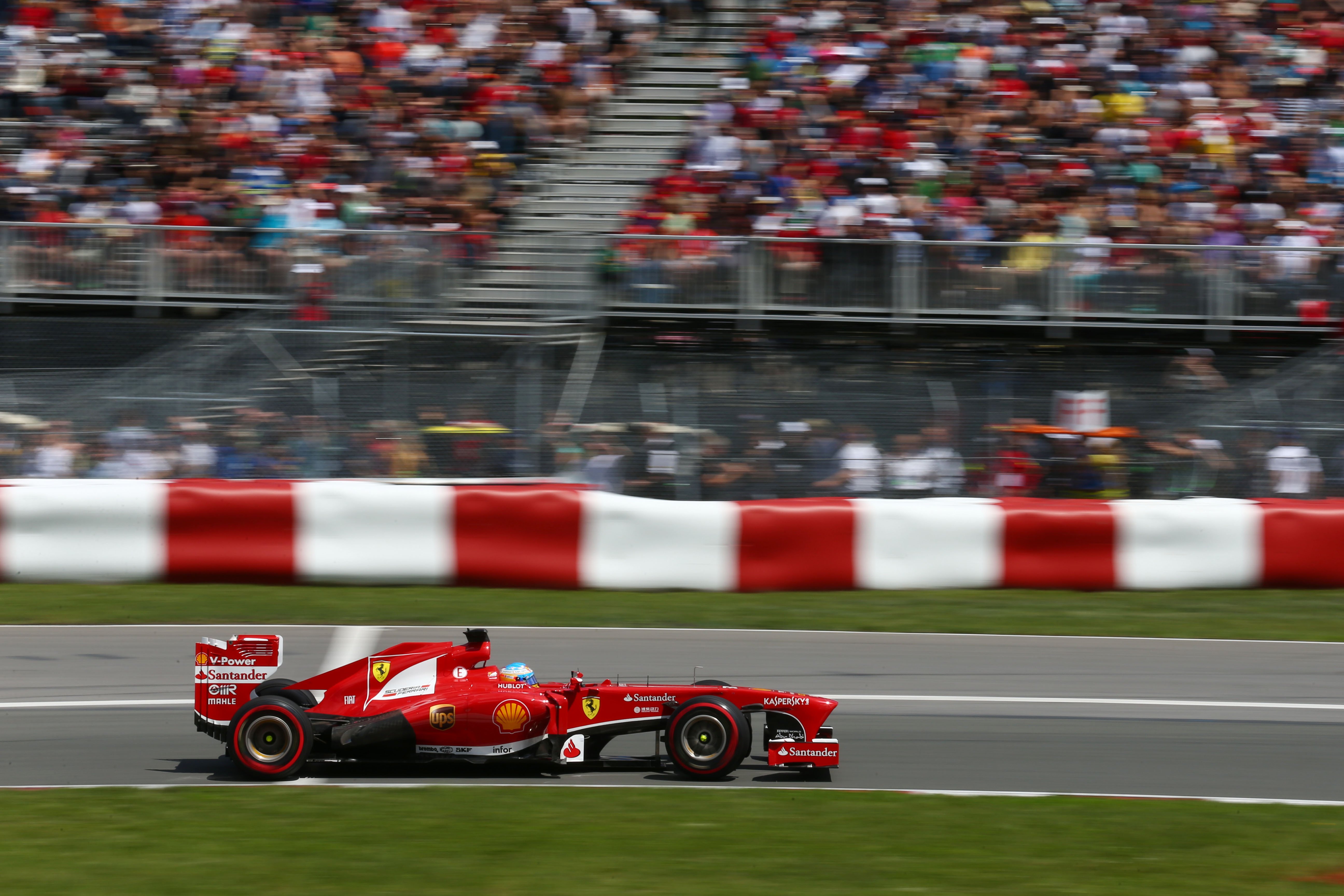 Alonso geniet van mooie duellen