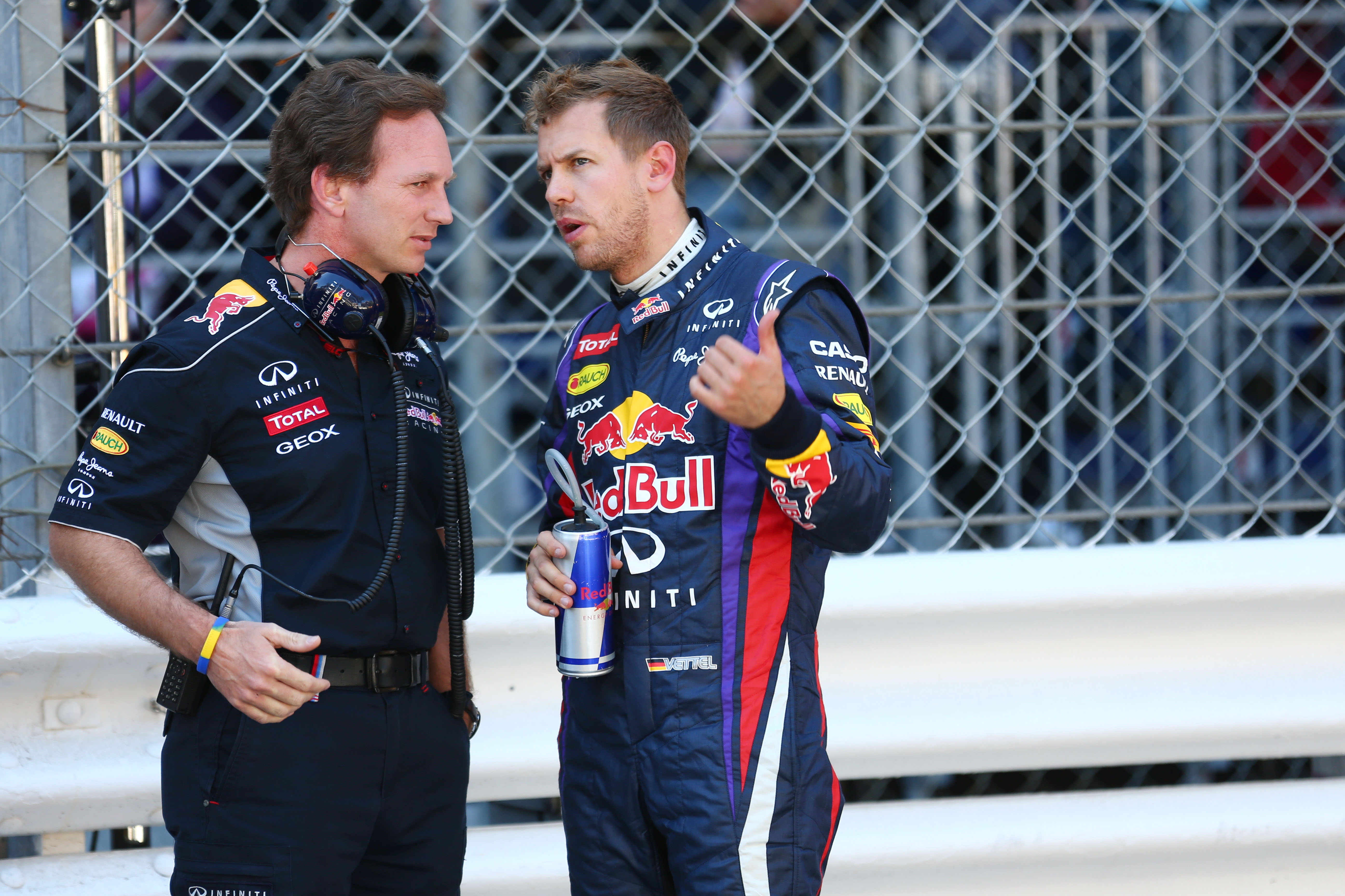 Vettel: ‘Bandentest heeft Mercedes geholpen’