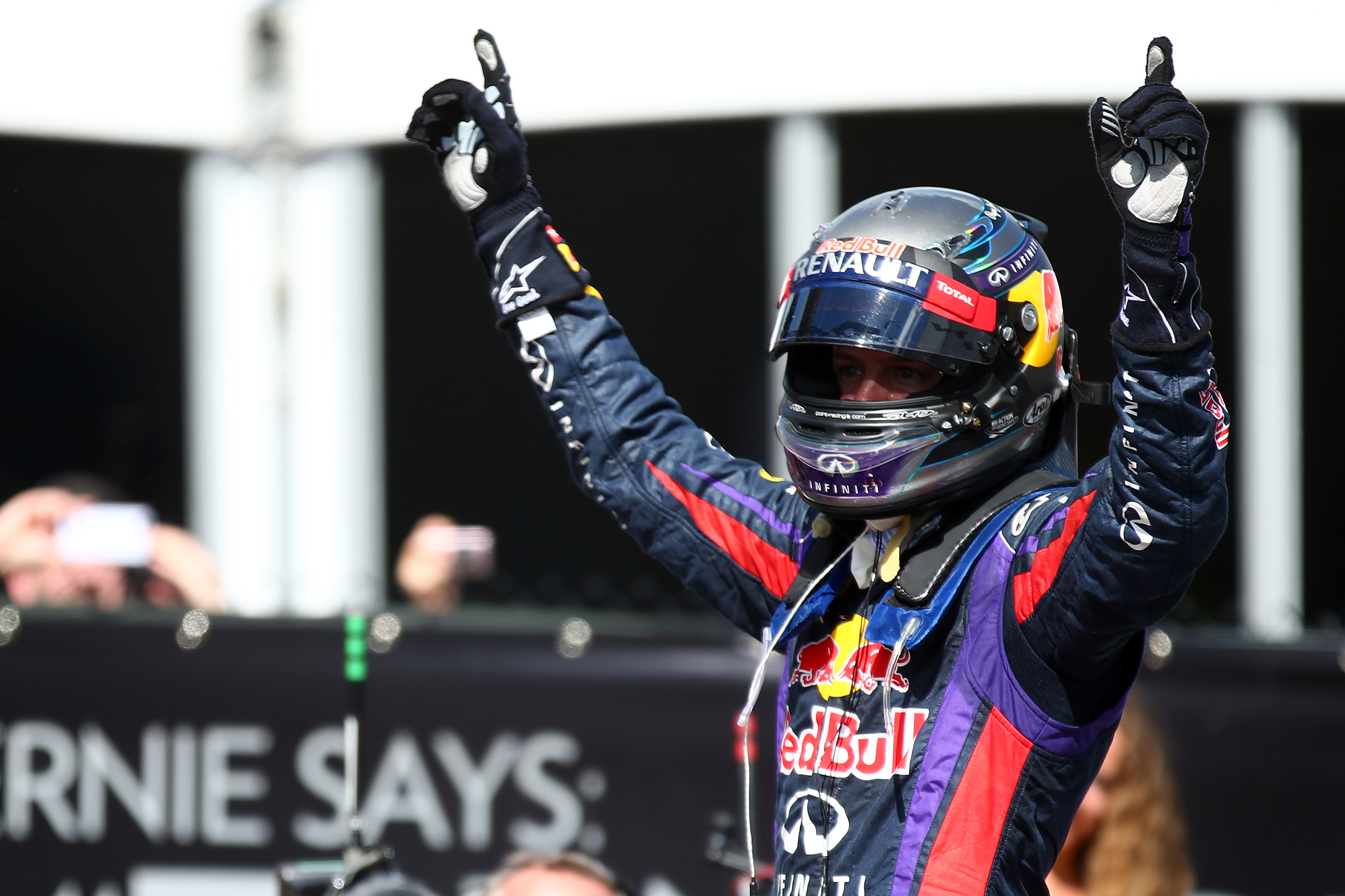 Sebastian Vettel verlengt contract met Red Bull