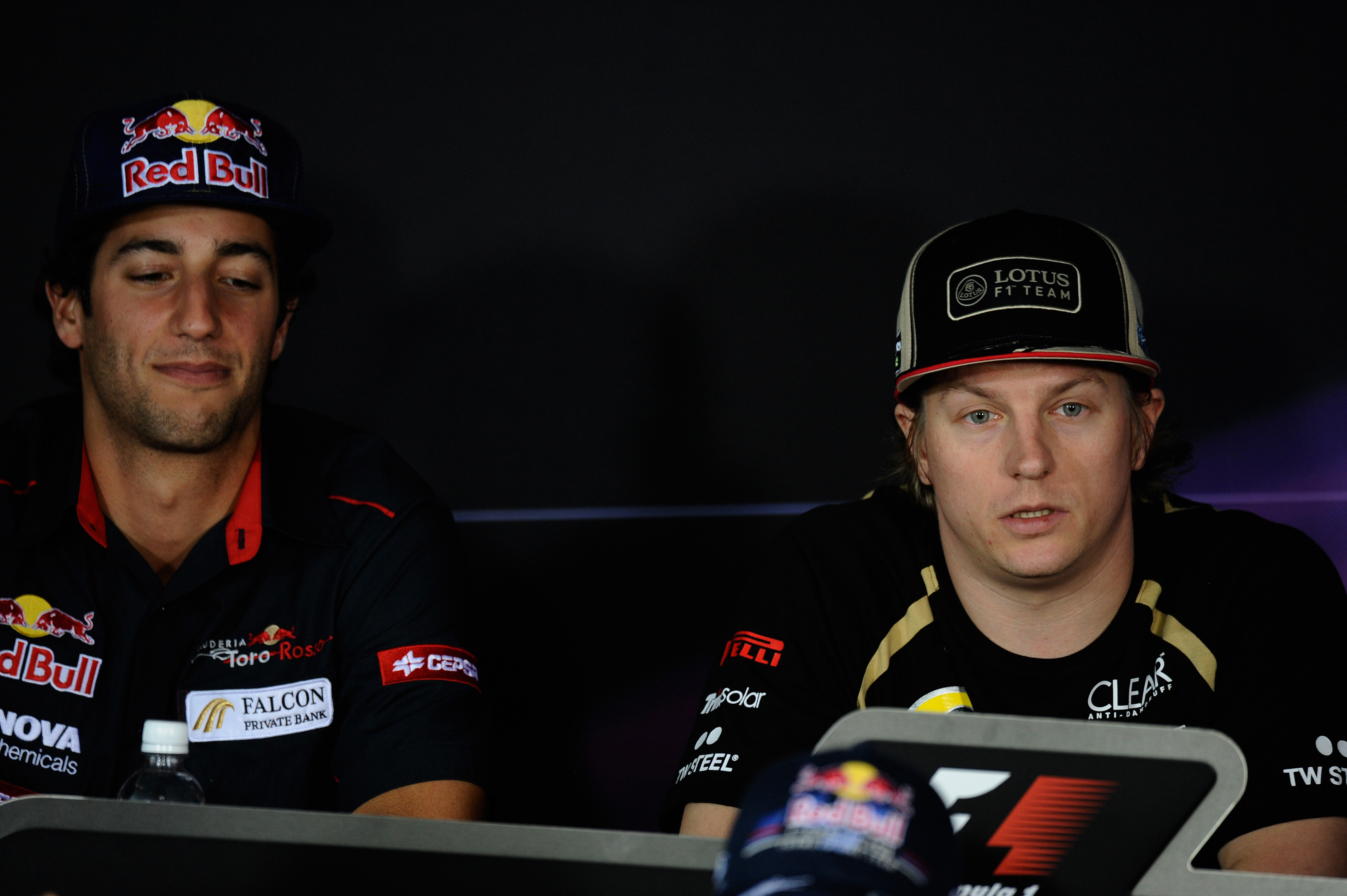 Horner: ‘Het gaat tussen Räikkönen en Ricciardo’