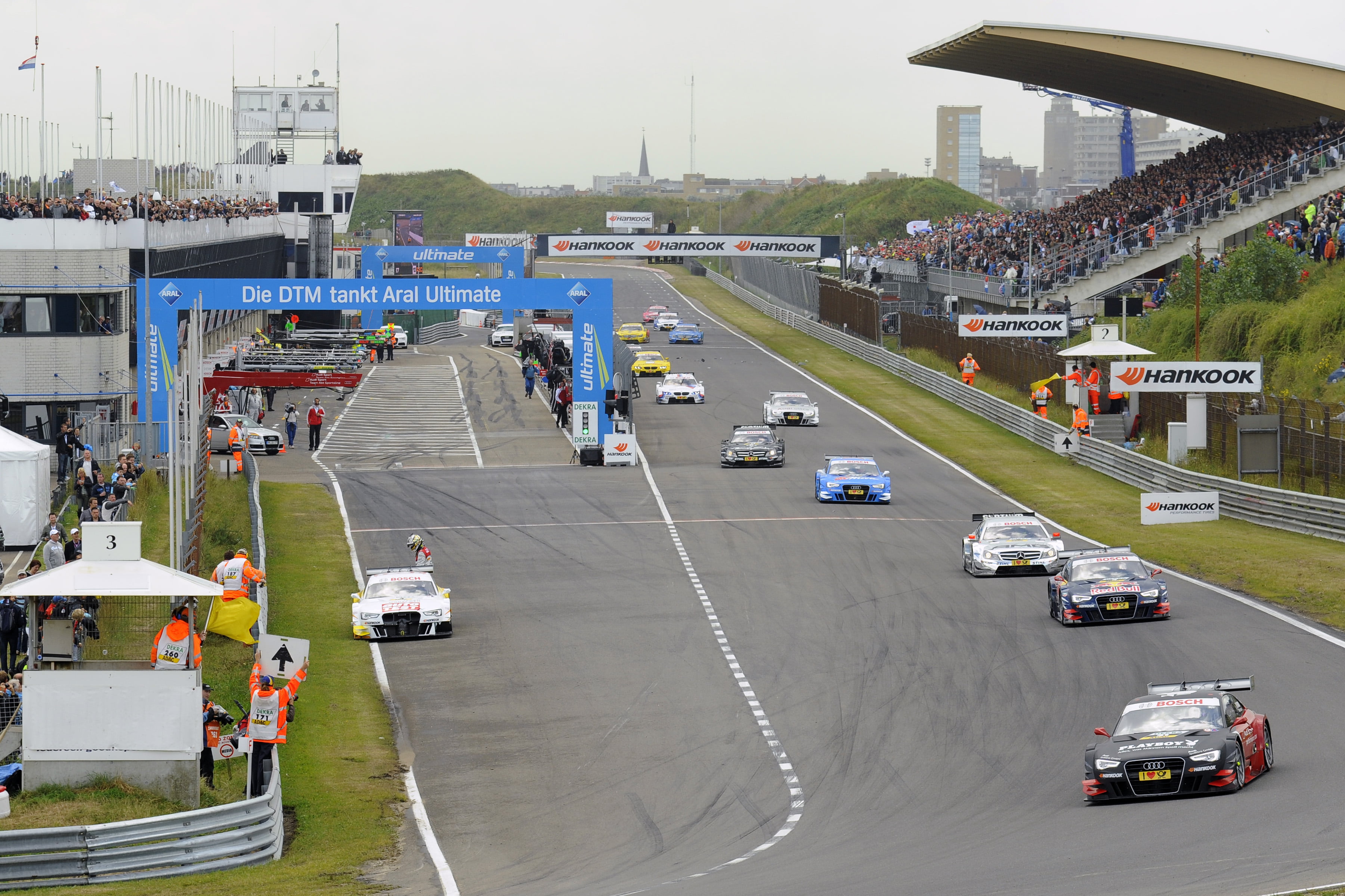 Laatste hoofdtribunekaarten DTM Zandvoort te koop