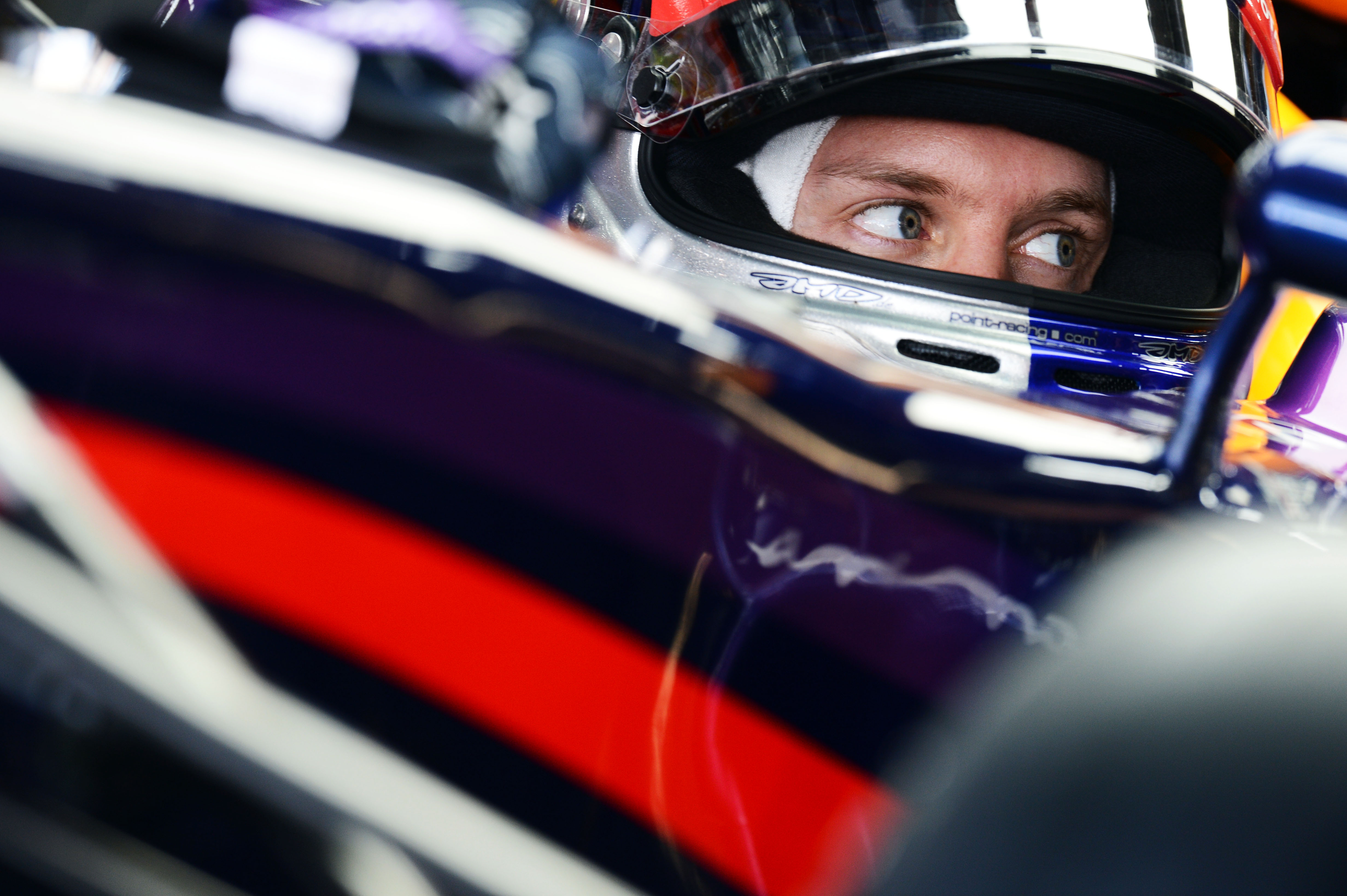 Vettel: ‘Mercedes kan ons bedreigen dit weekend’