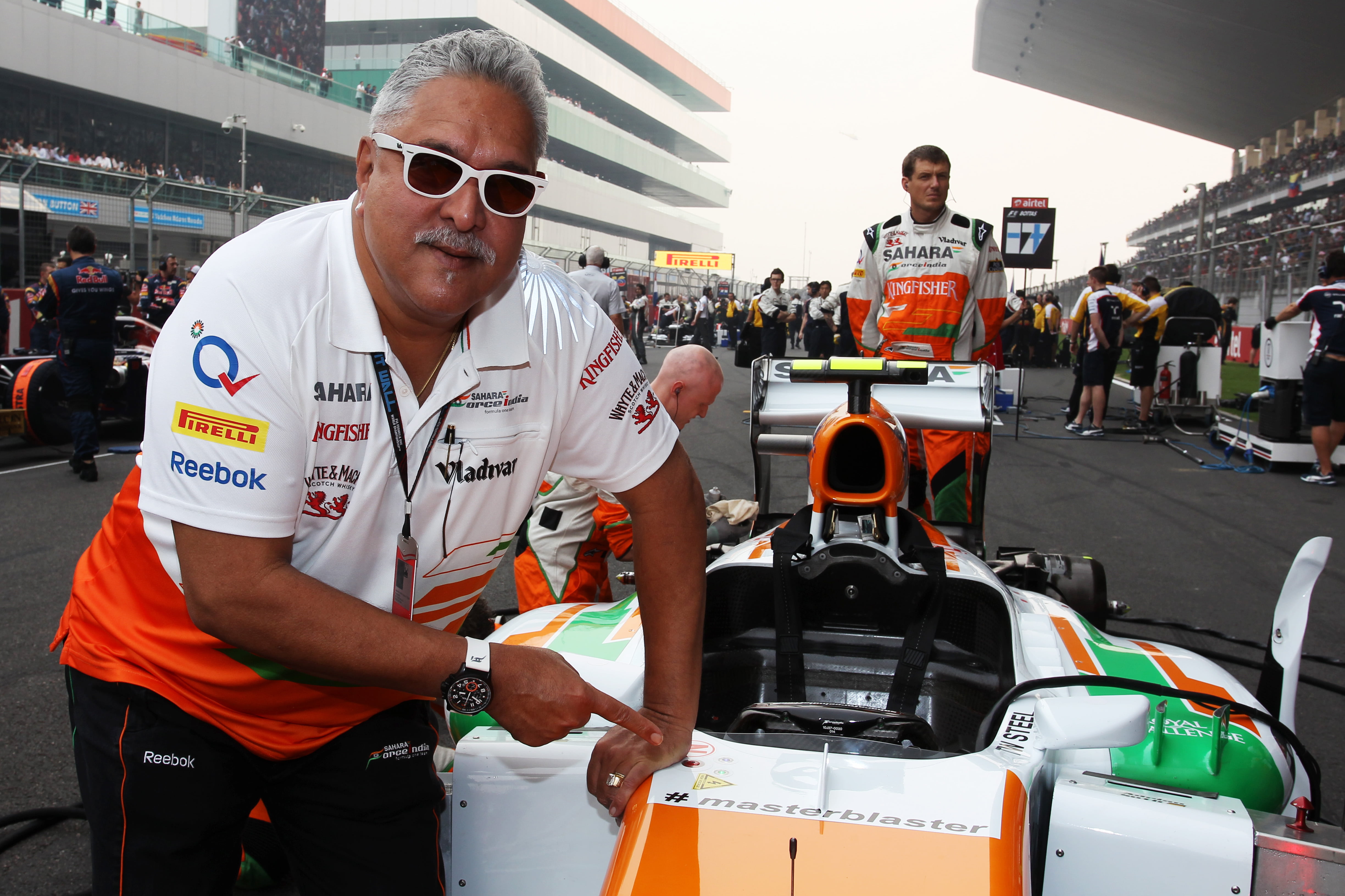 Mallya herhaalt: ‘Kiezen coureurs pas in december’