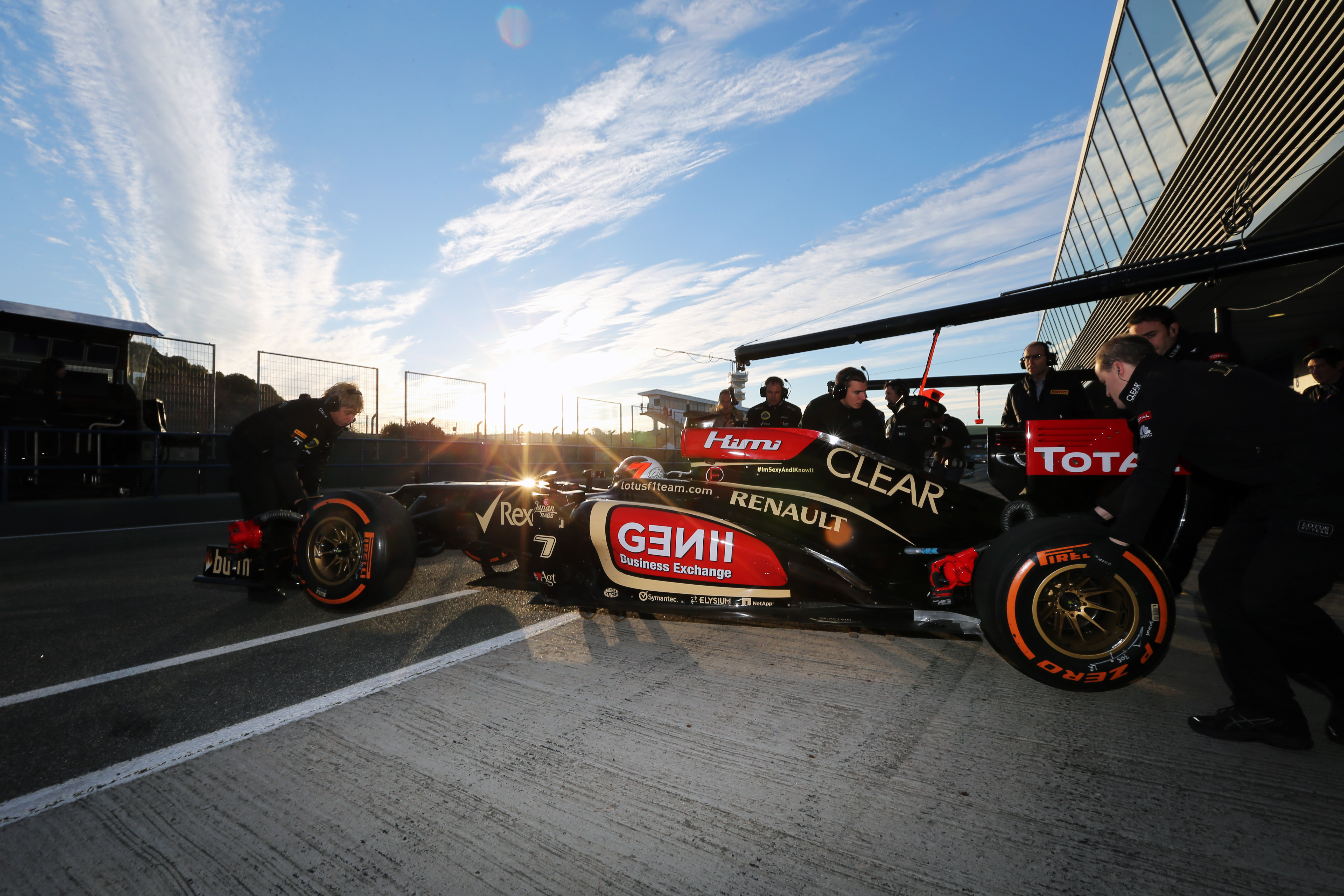 Lotus wil eerste wintertest Jerez uitstellen