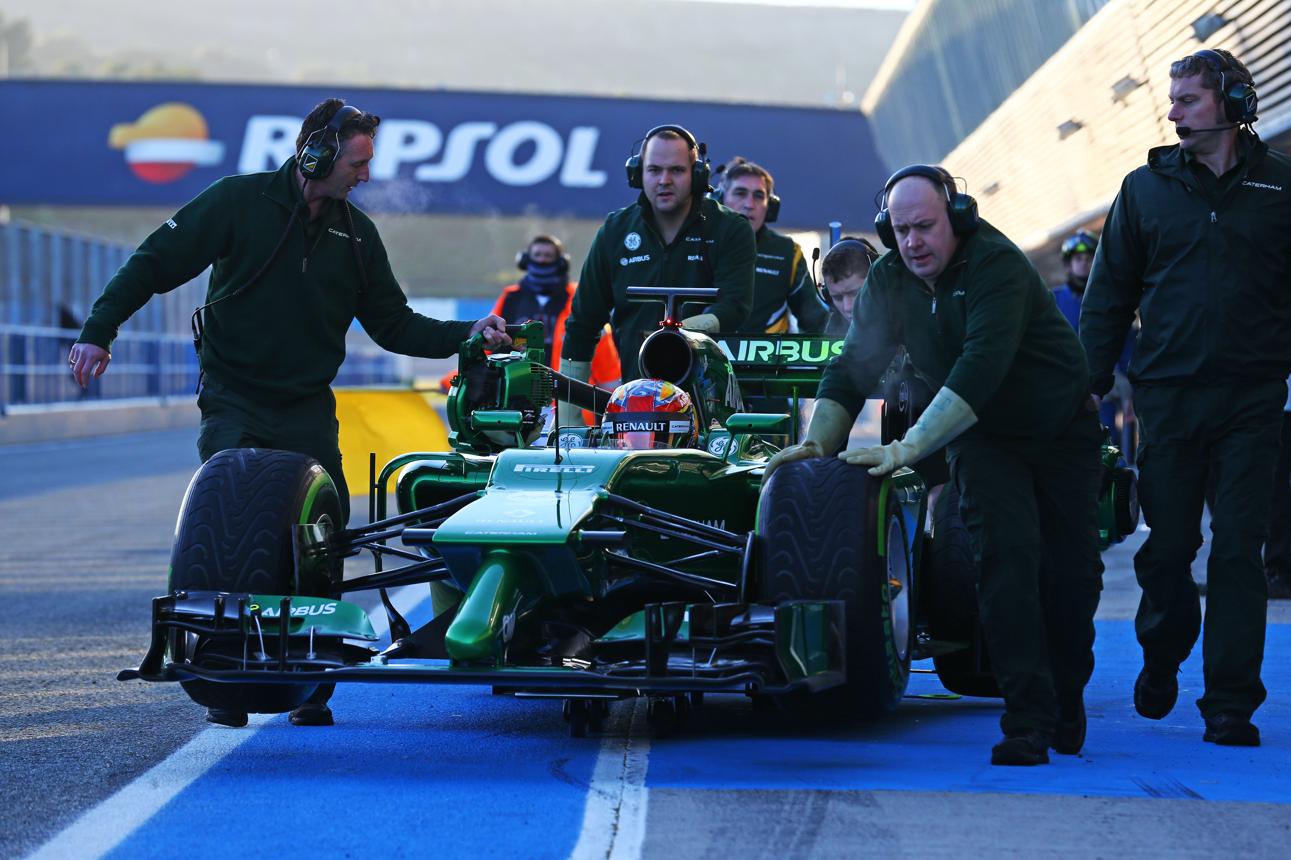 Frijns: ‘Goed om weer in een F1-auto te zitten’