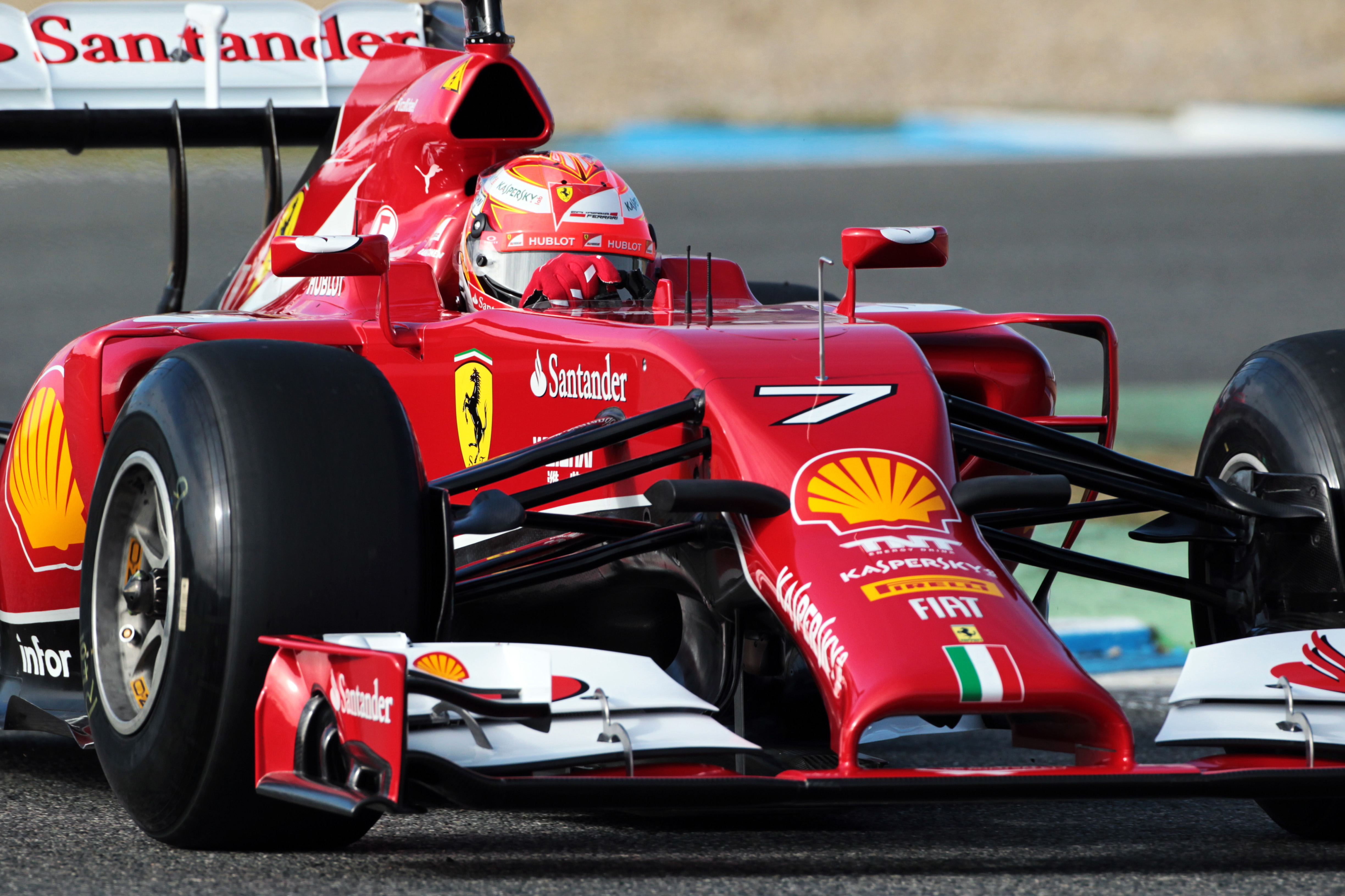 Dag 1 Jerez: Räikkönen bovenaan na rustige dag