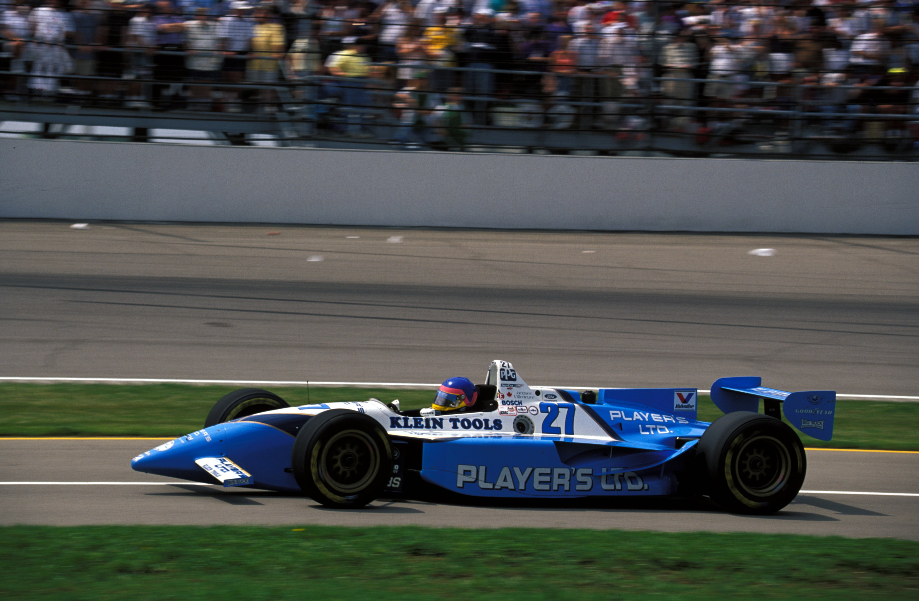 ‘Villeneuve maakt Indy 500-comeback’