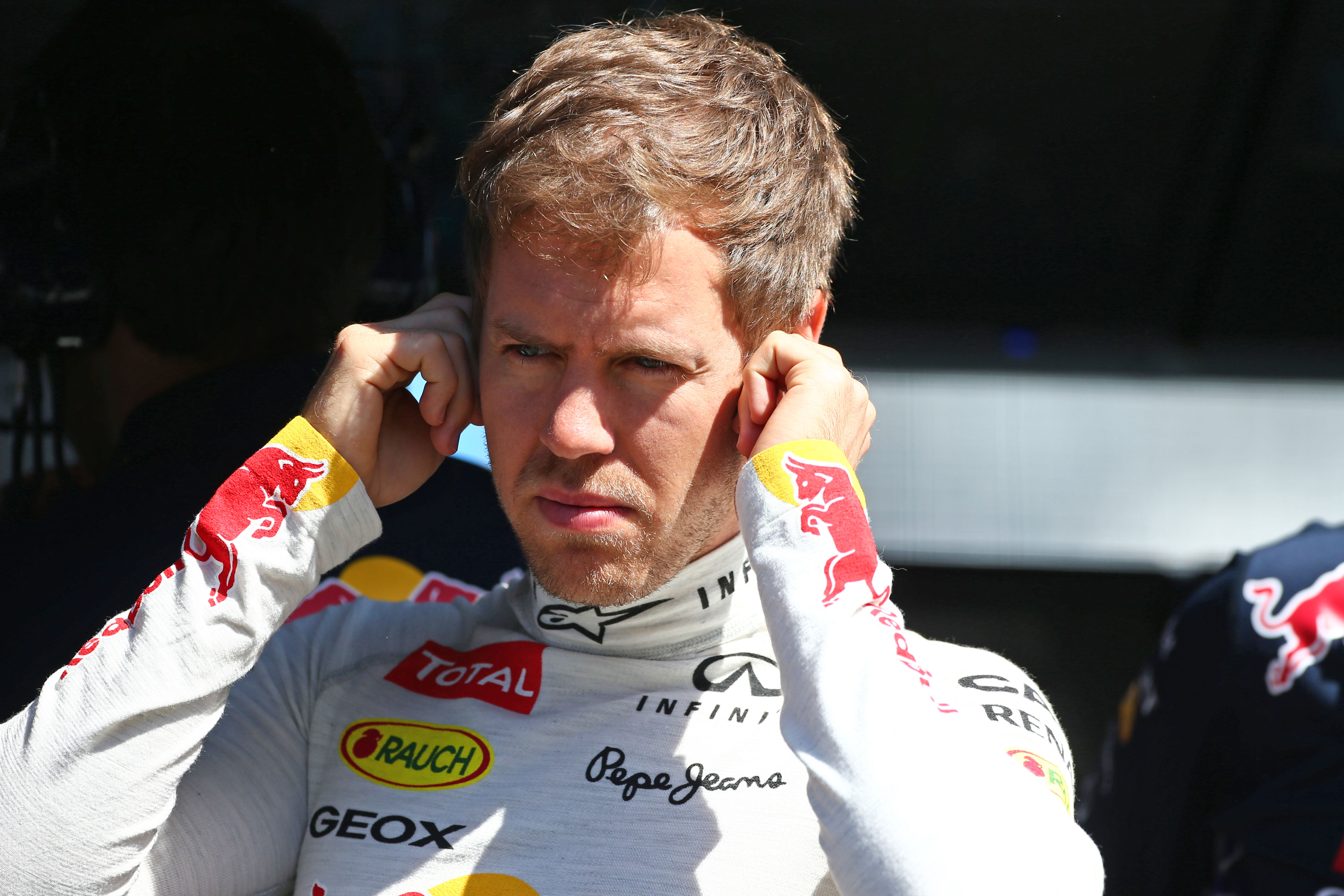 Vettel: ‘Geluid V6-motoren is niks’