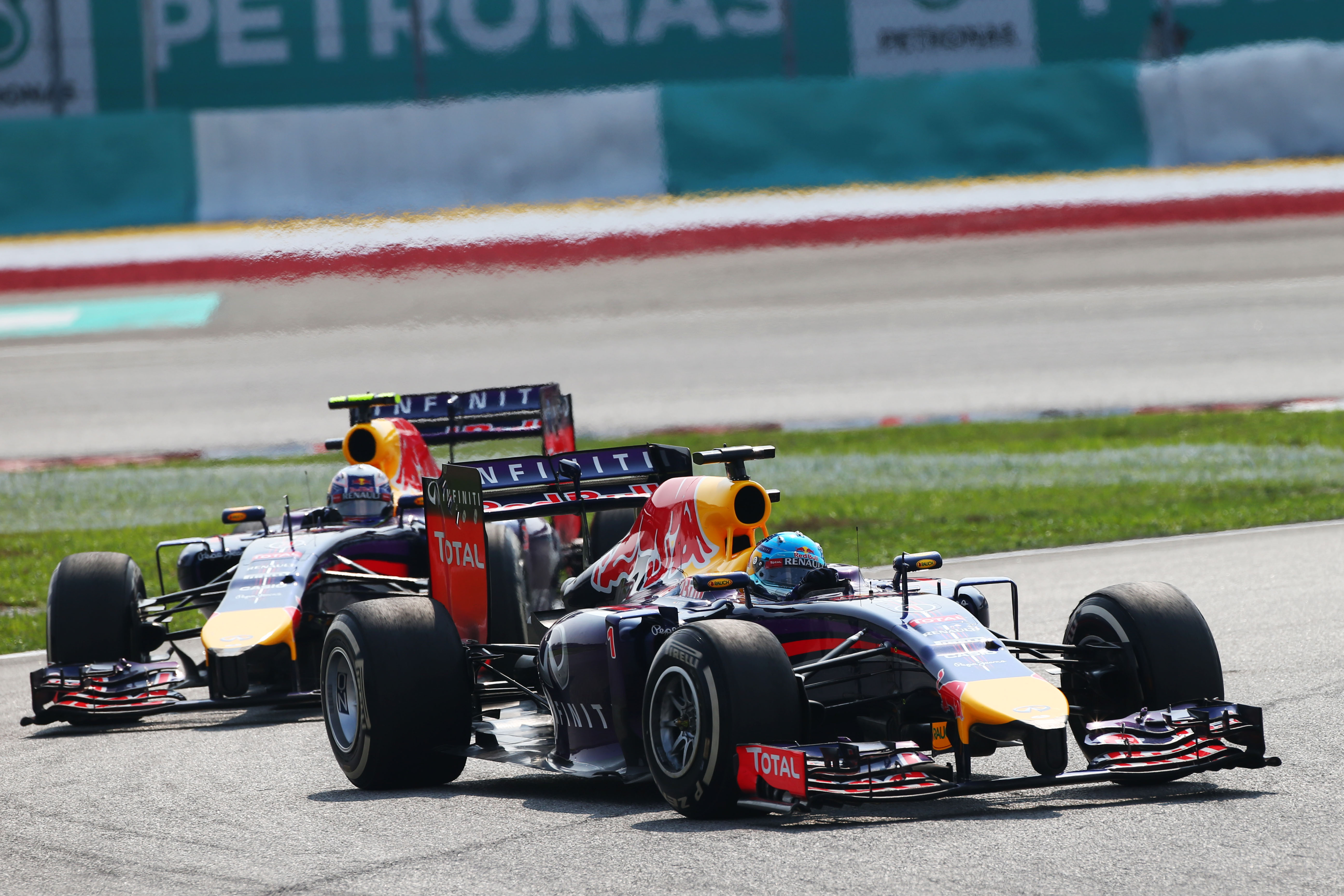 Vettel: ‘Mercedes-jongens te snel’