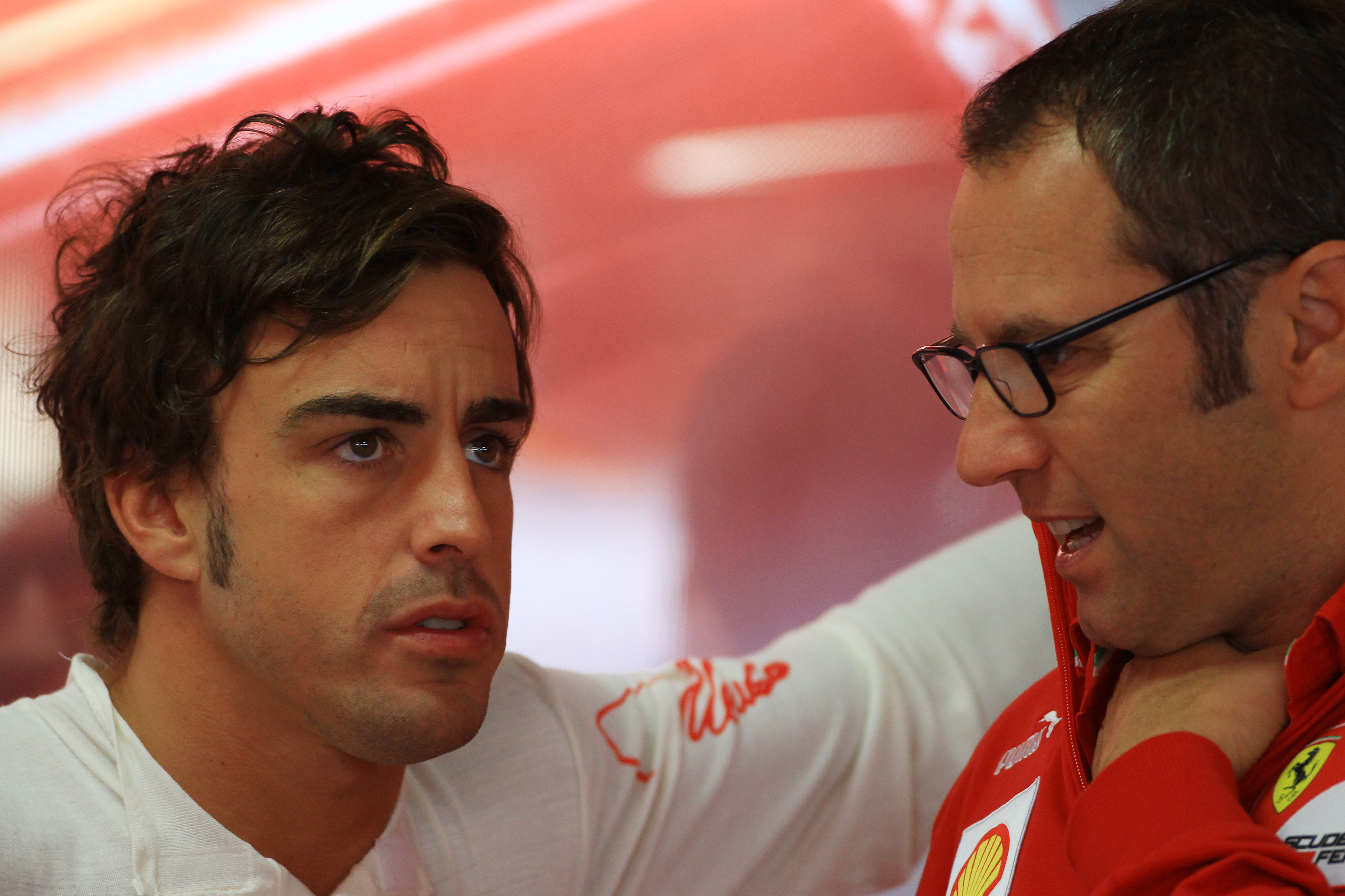 Alonso: ‘Ga Domenicali missen als teambaas’