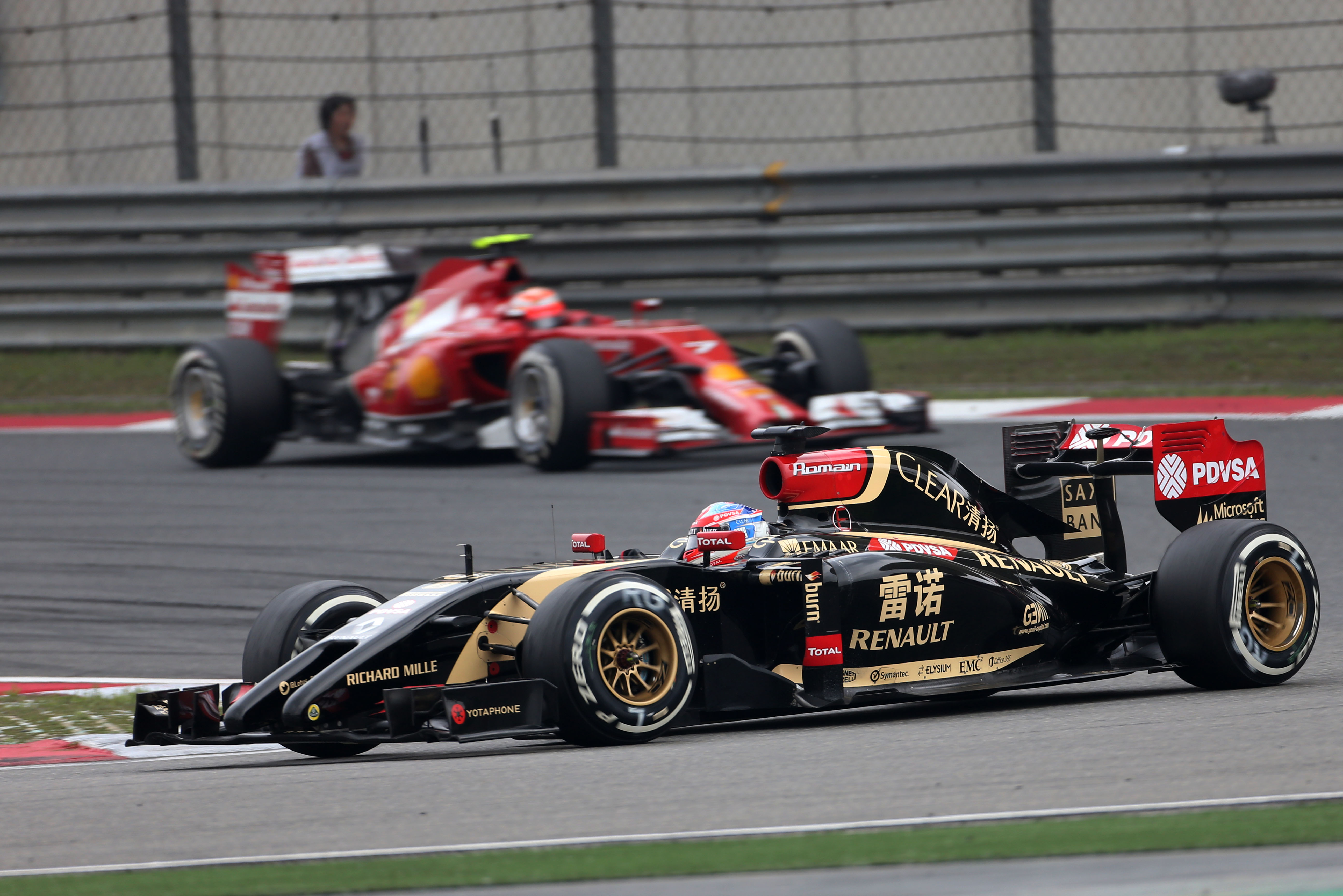 Grosjean en Lopez zien vooruitgang bij Lotus