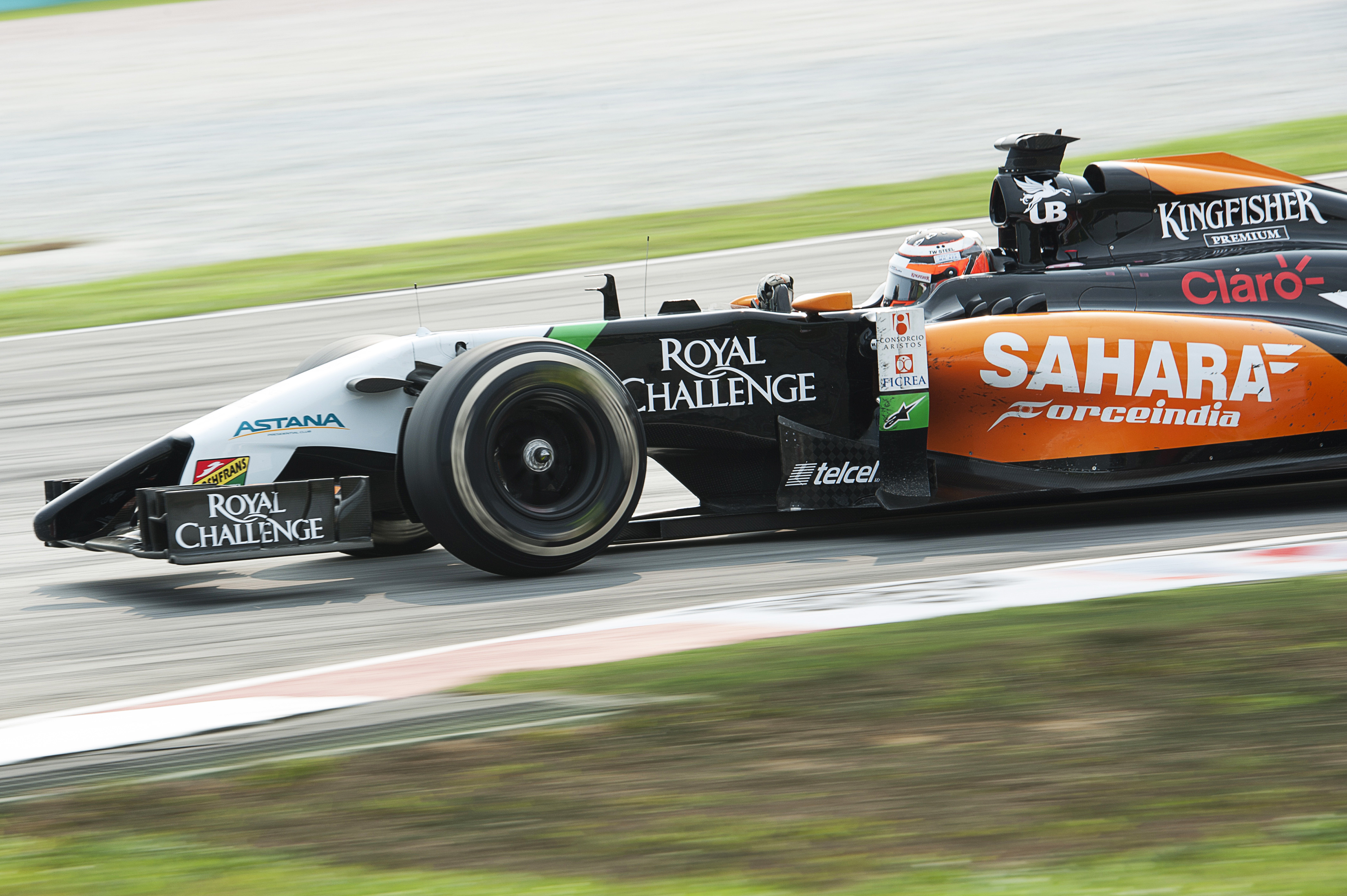 Force India-duo zet in op punten in Bahrein