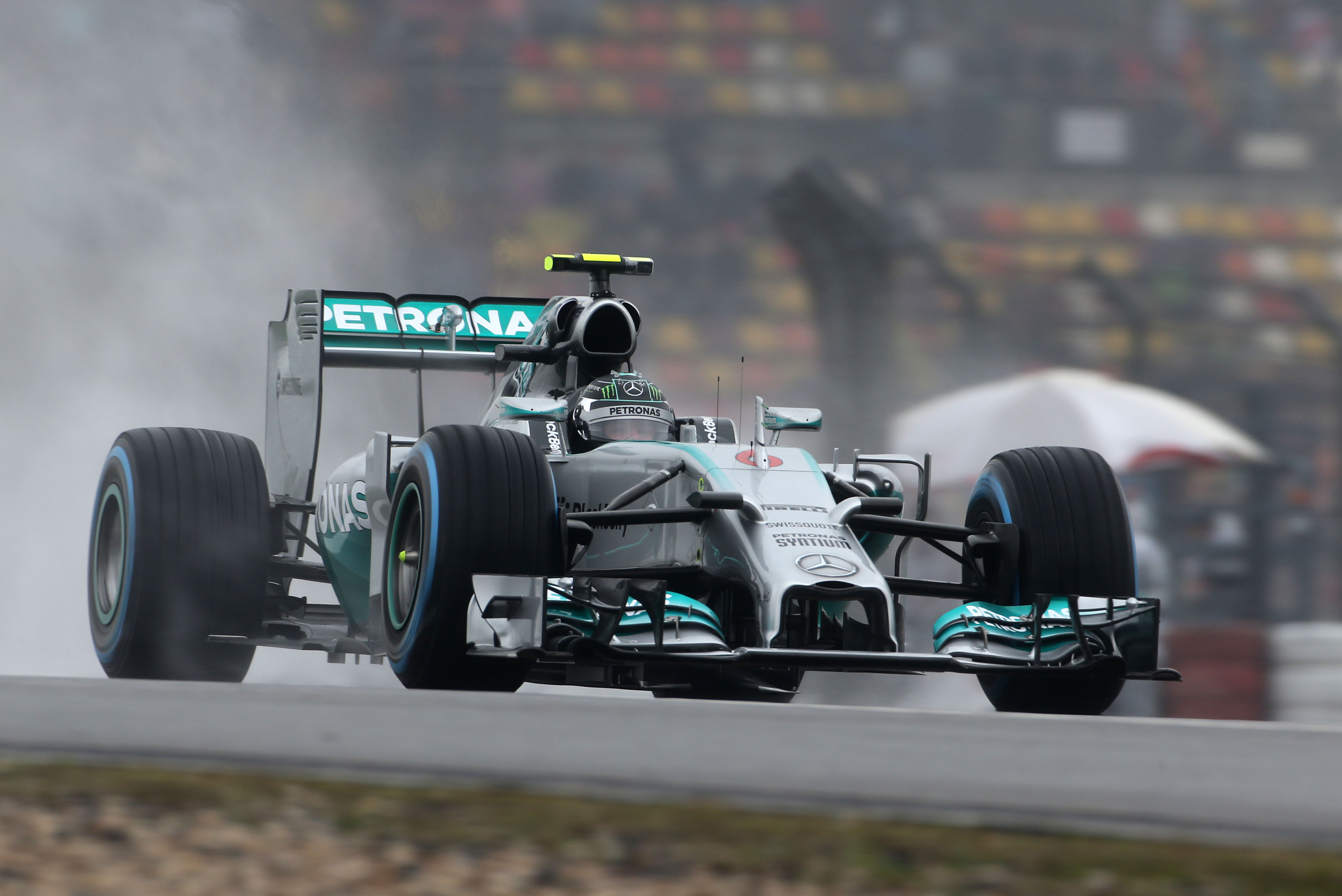 Rosberg vierde na lastige kwalificatie