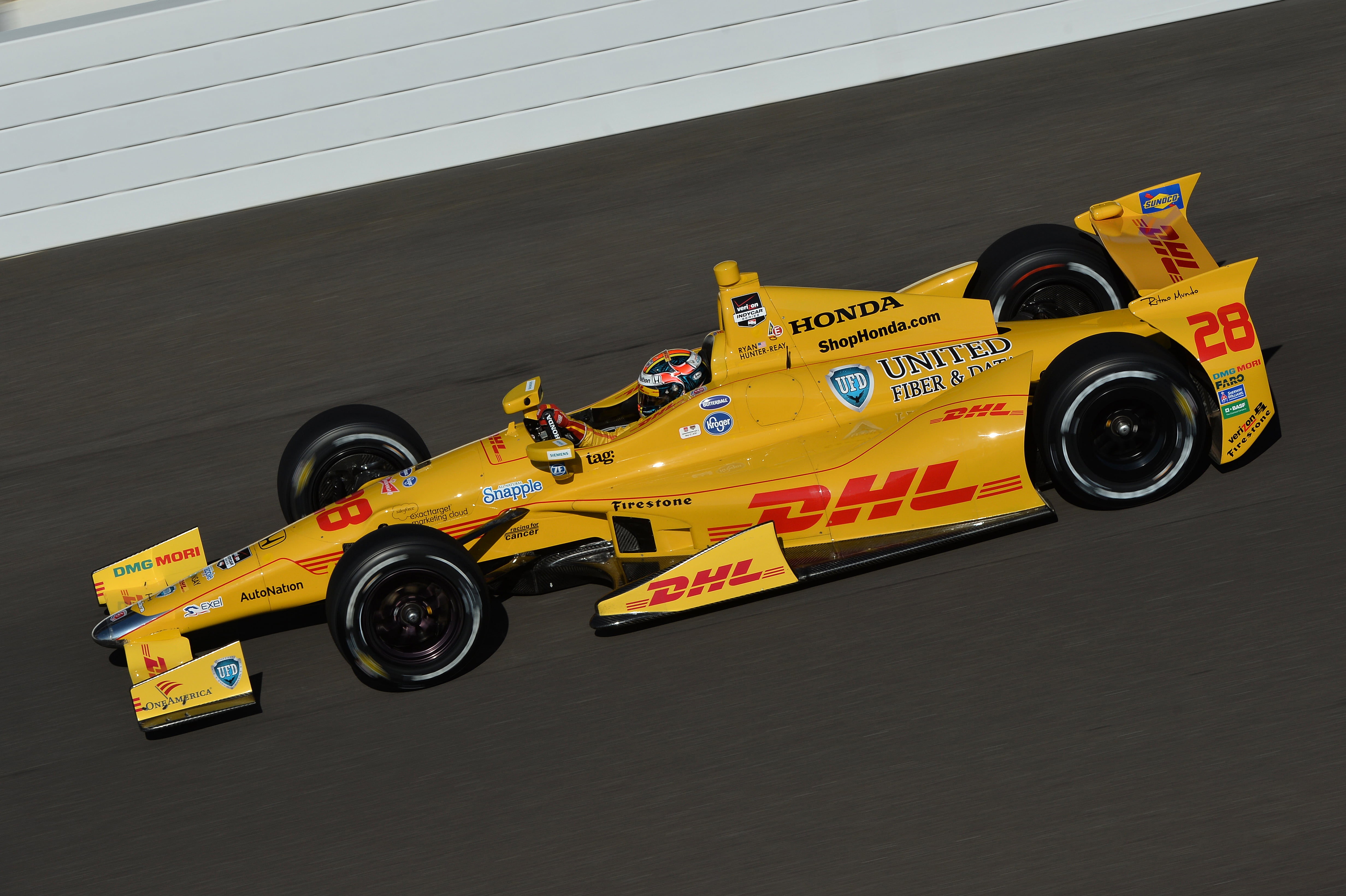 Hunter-Reay wint zinderende Indy 500