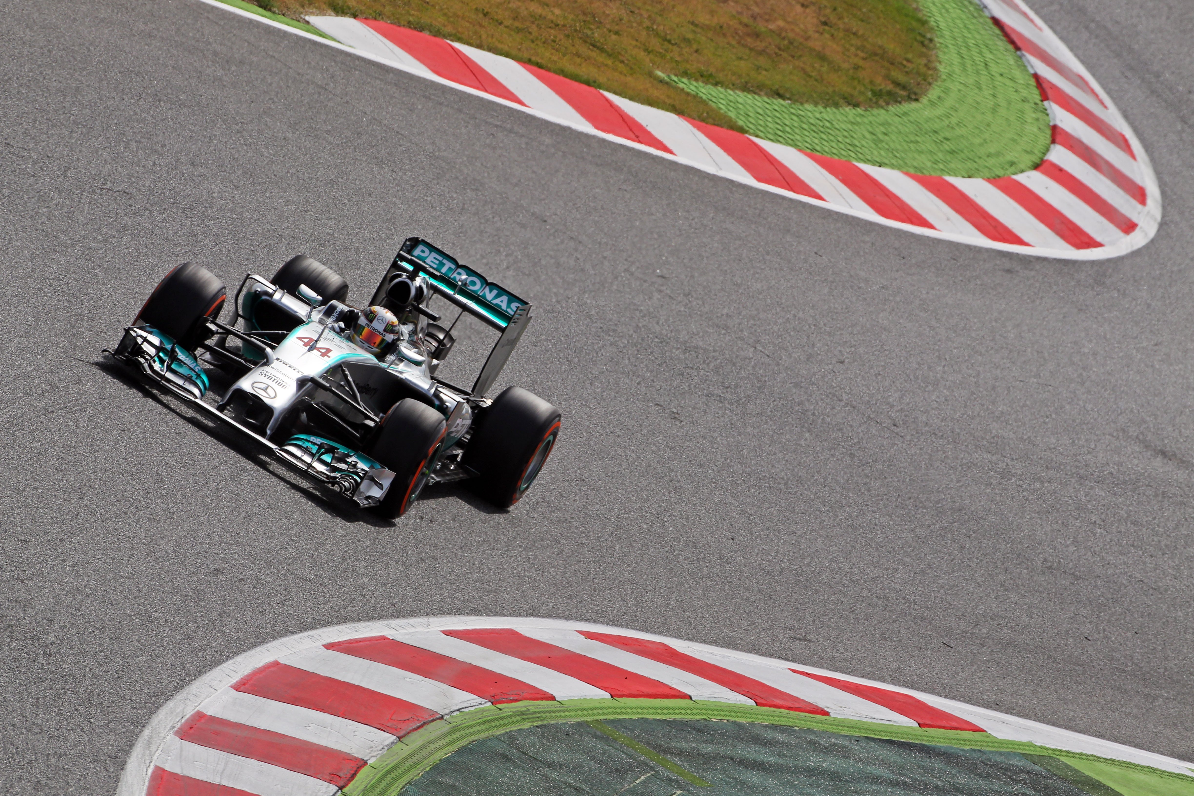 Kwalificatie: Hamilton verslaat Rosberg en pakt pole