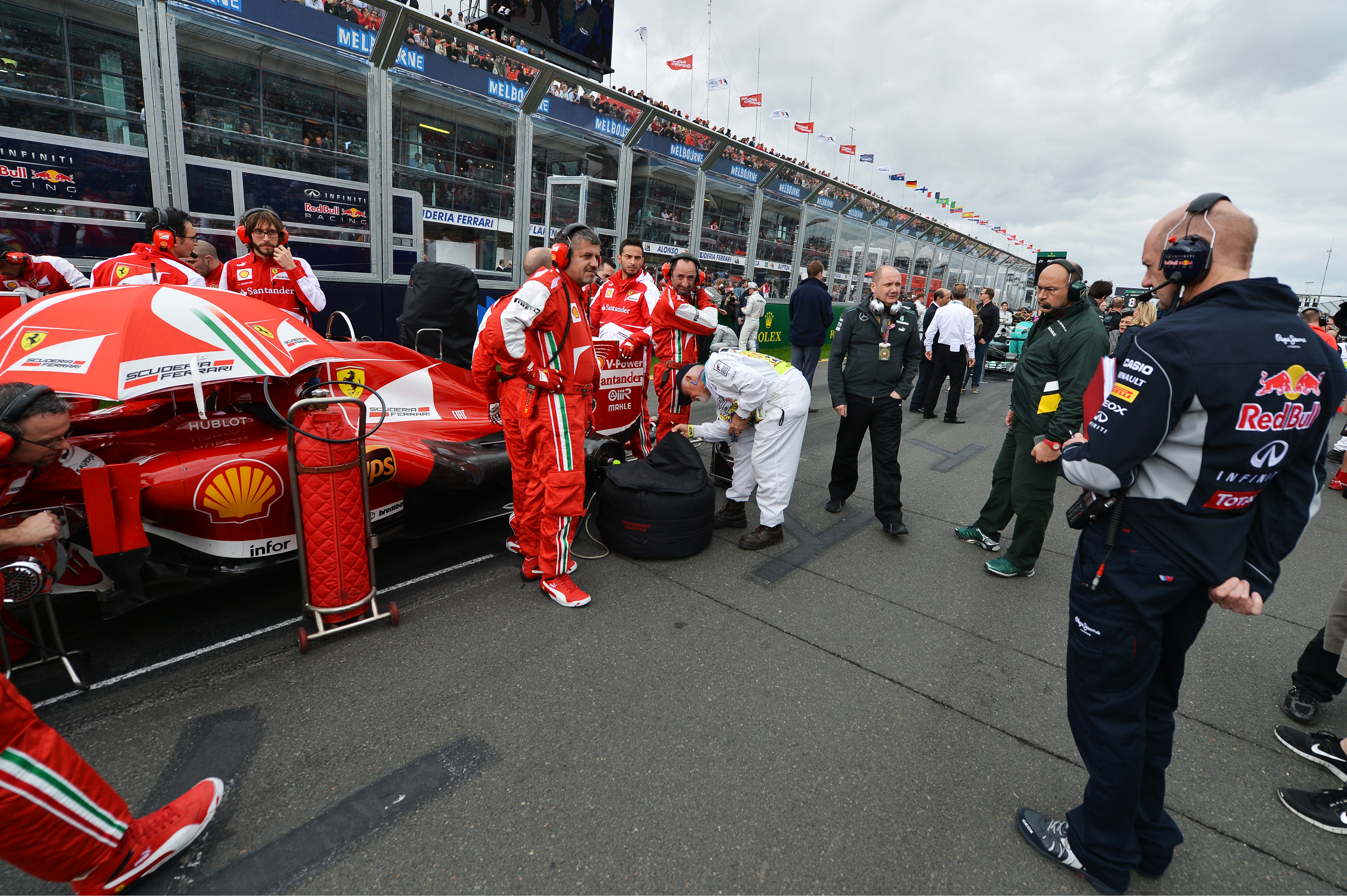 ‘Ferrari doet nieuwe poging Newey binnen te halen’