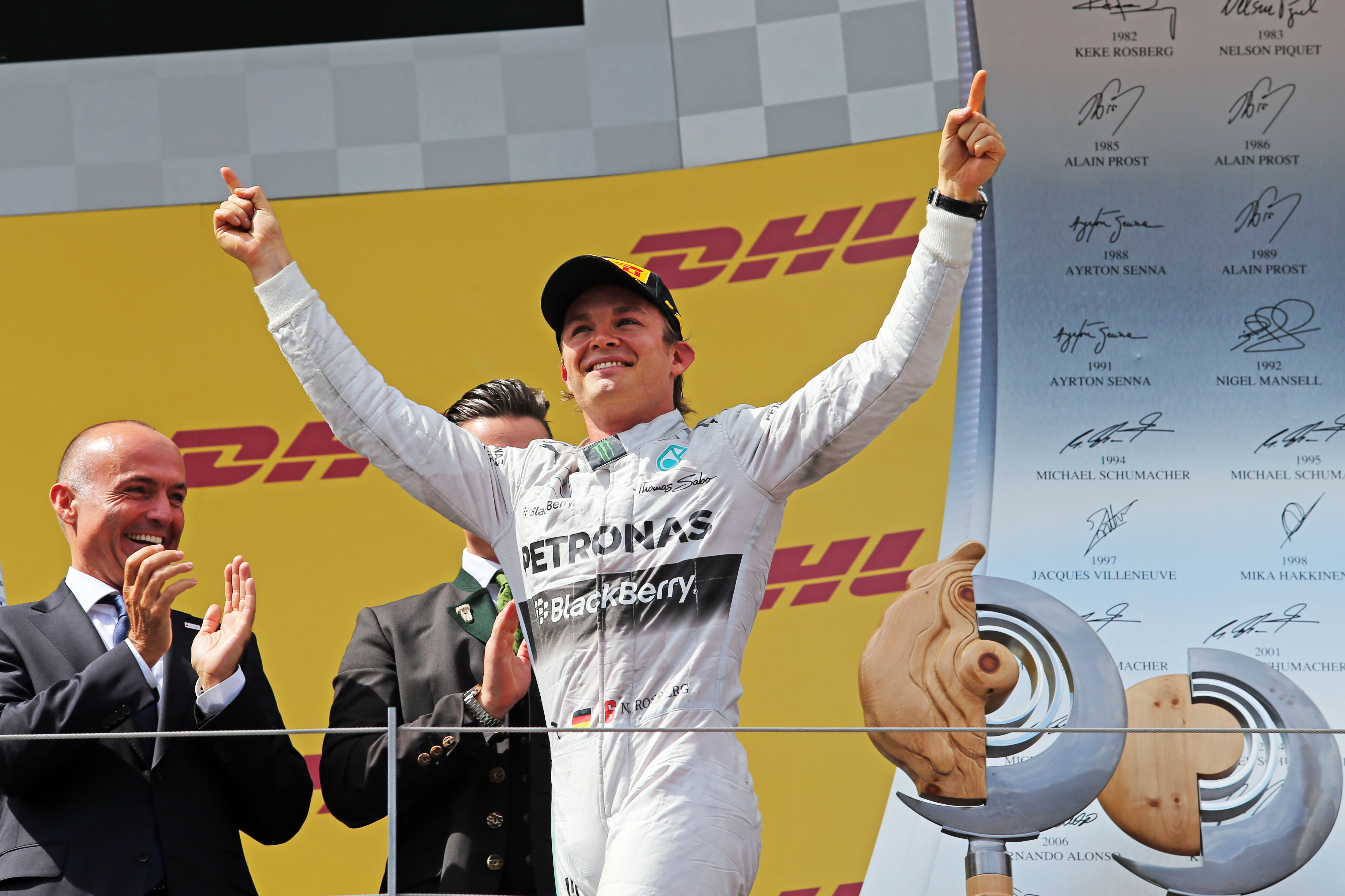Rosberg: ‘Blijf het van race tot race bekijken’