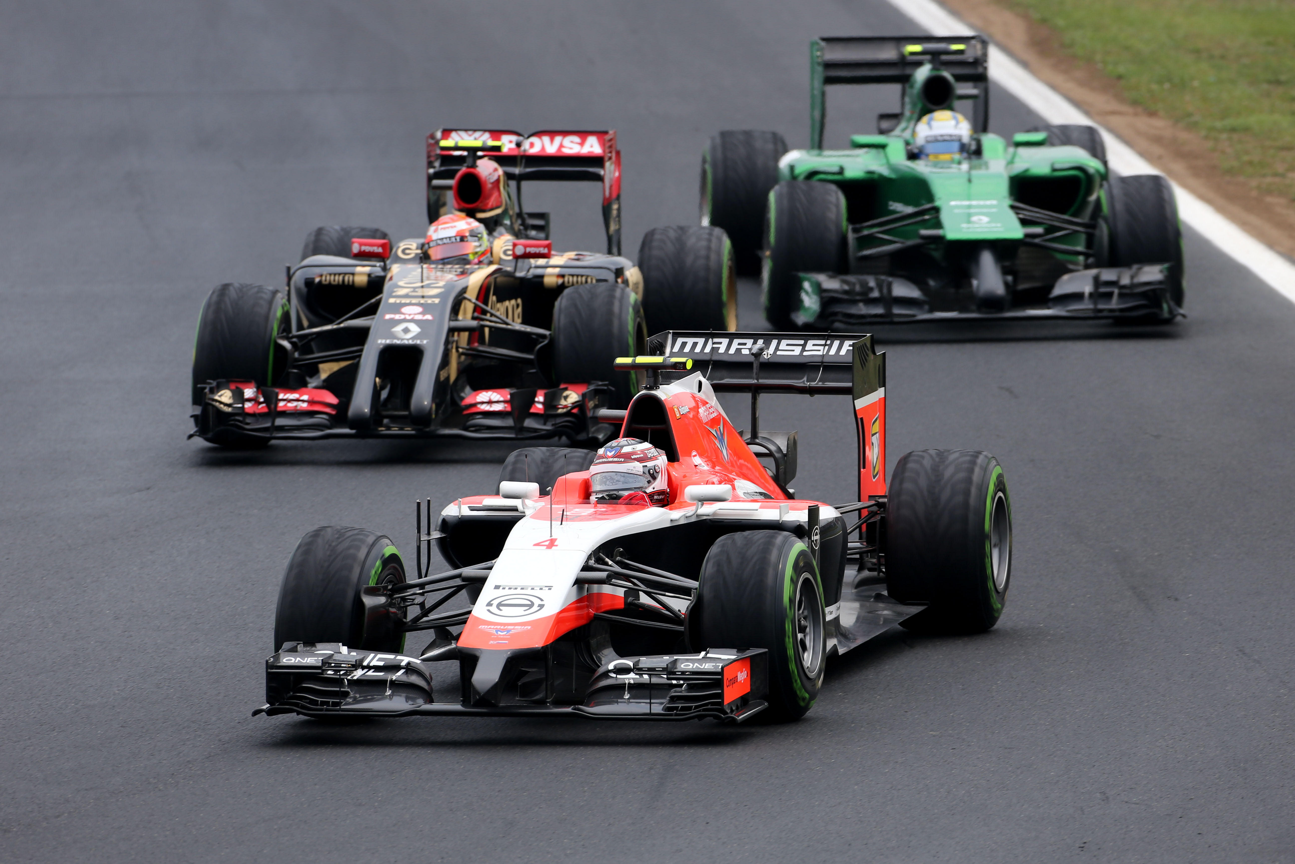 Marussia neemt genoegen met dubbele finish