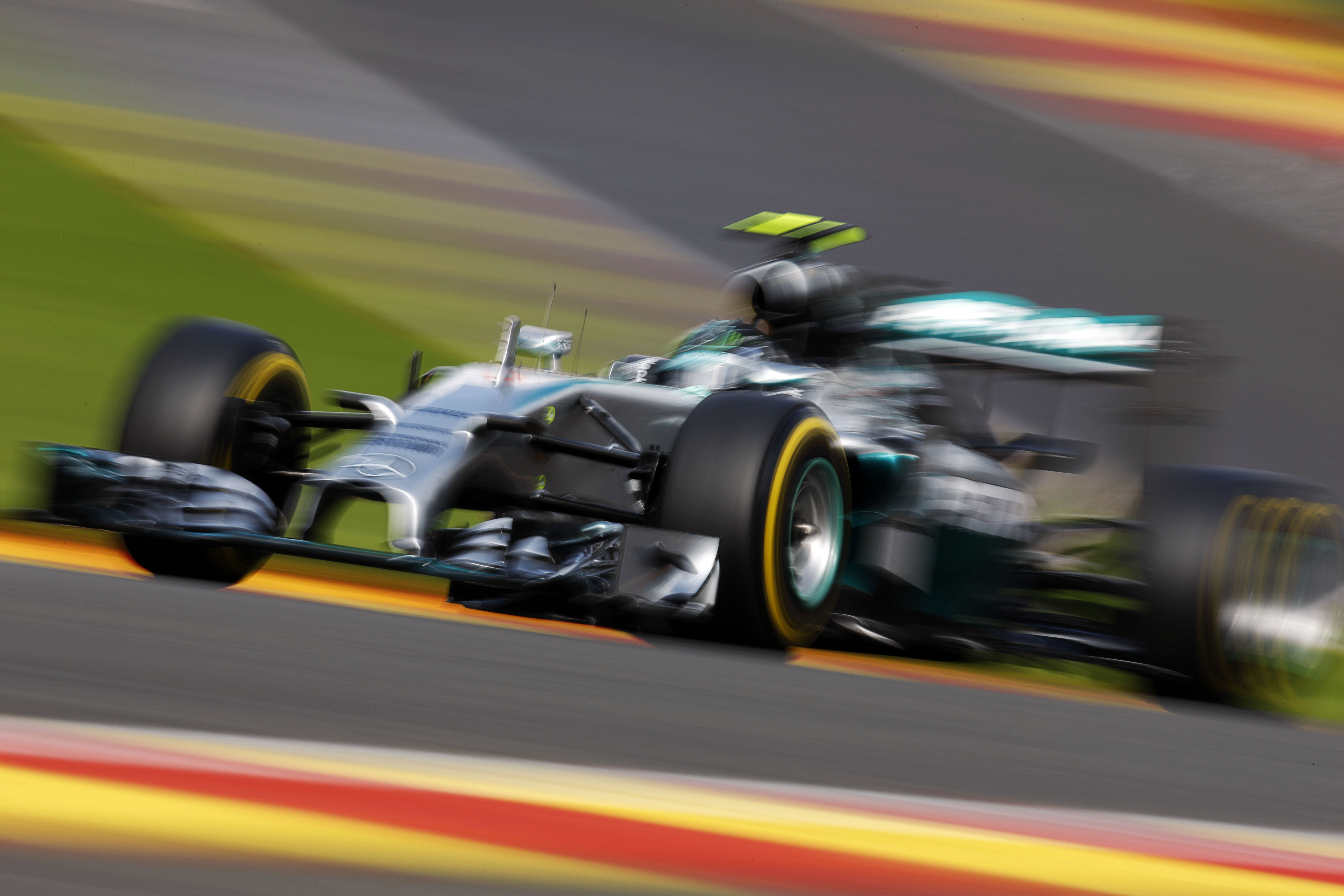 Kwalificatie: Rosberg pakt pole voor GP van België
