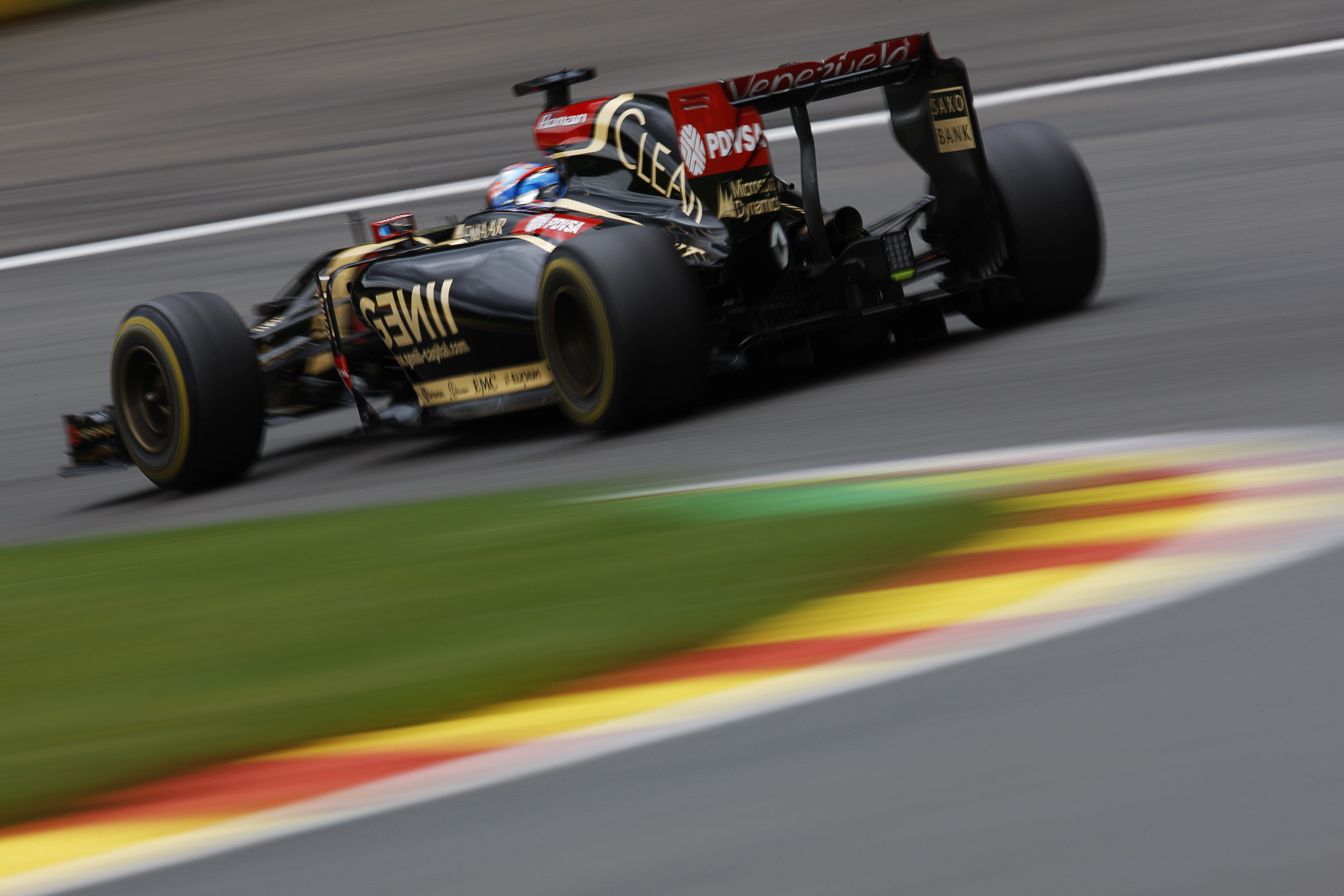 Maldonado doet zichzelf en Lotus wederom geen plezier