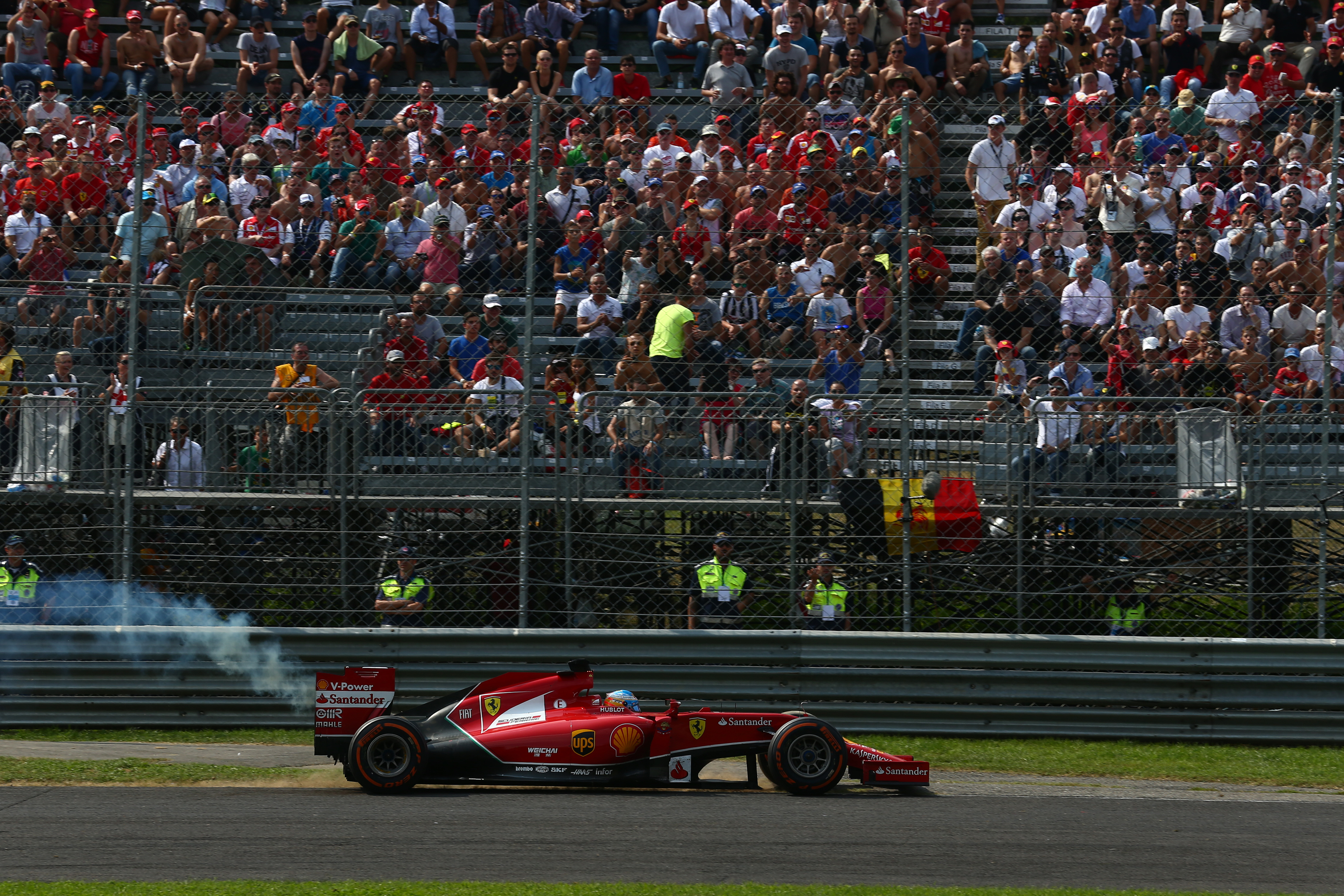 Ferrari stelt teleur voor eigen publiek