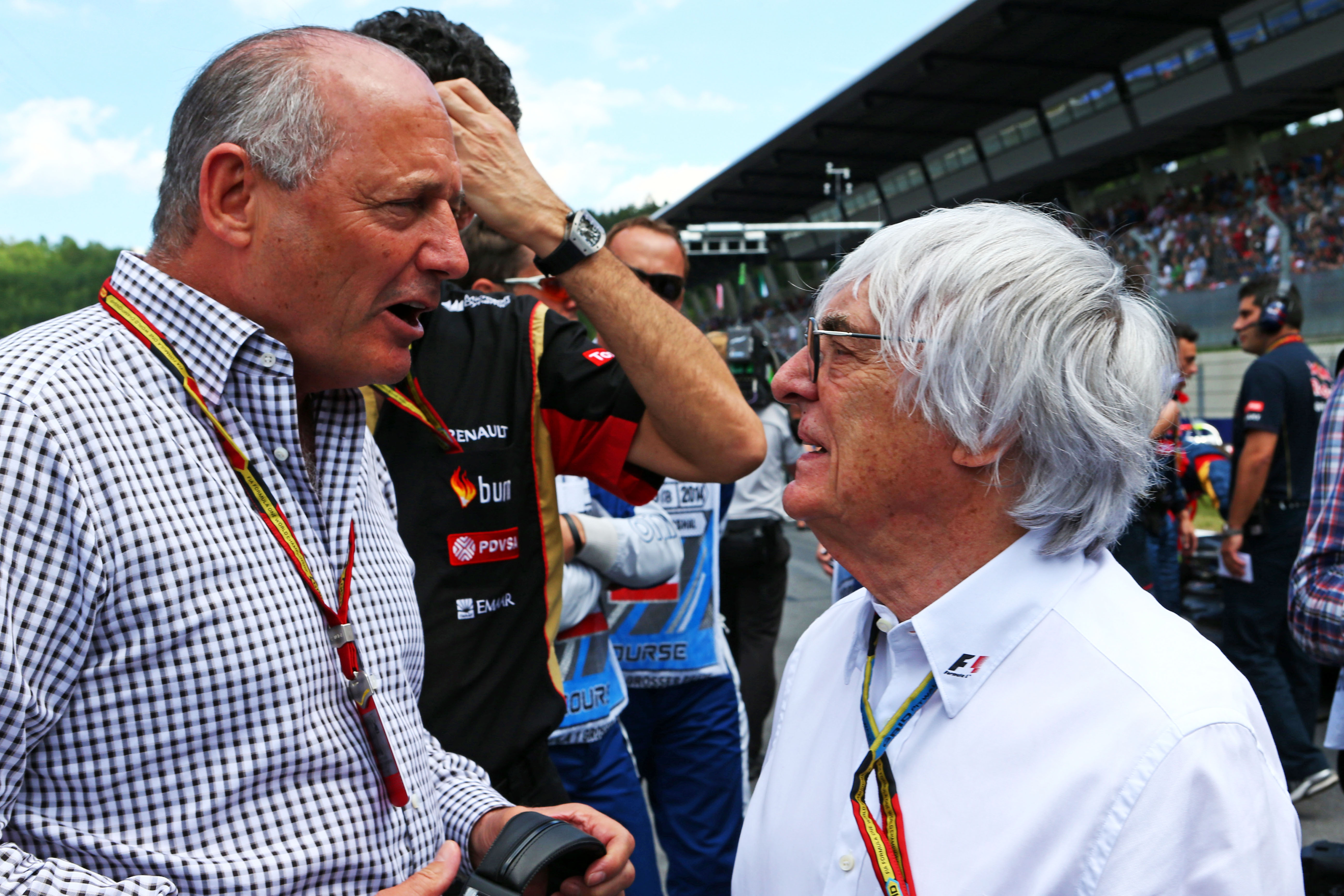 Dennis: ‘Formule 1 moet veranderen, McLaren gaat voorop’