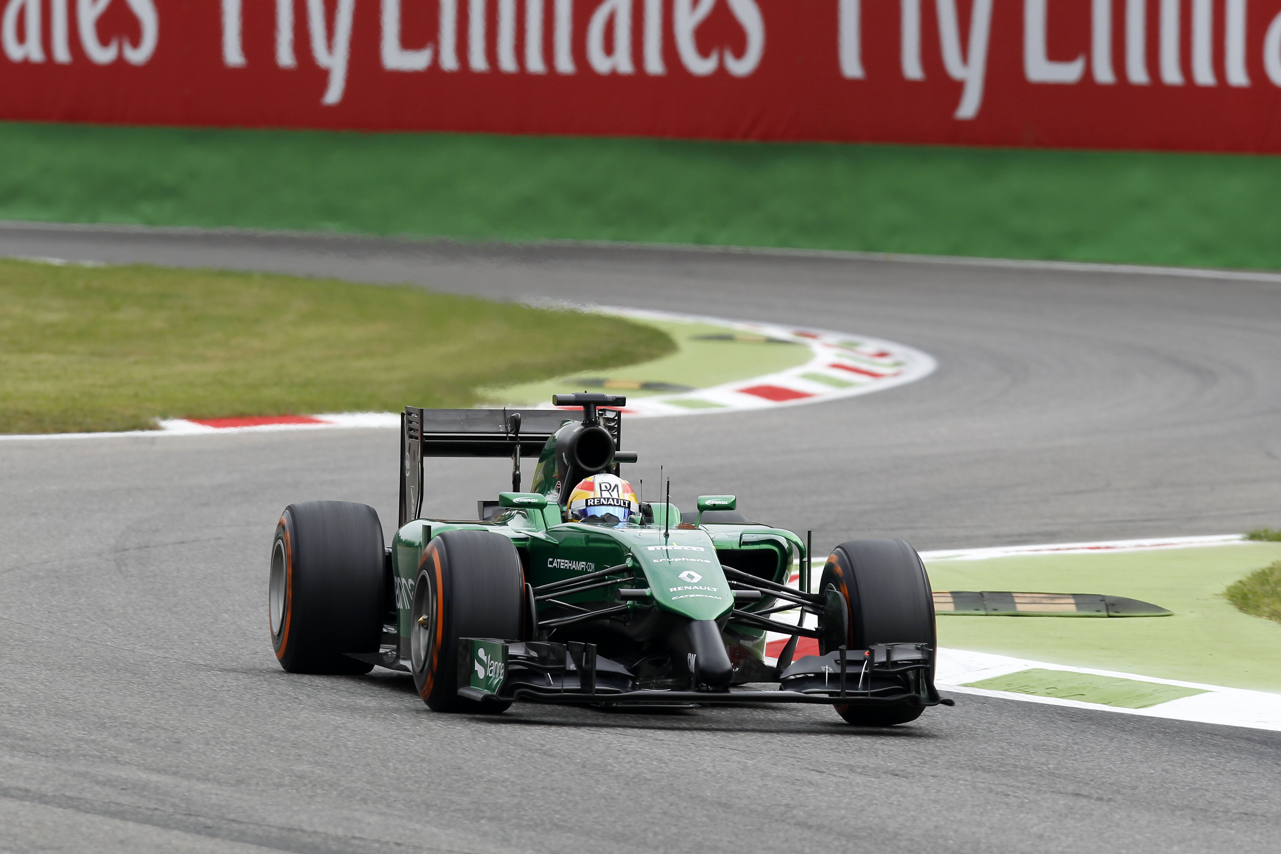 Caterham-coureurs eindigen in beide sessies achteraan