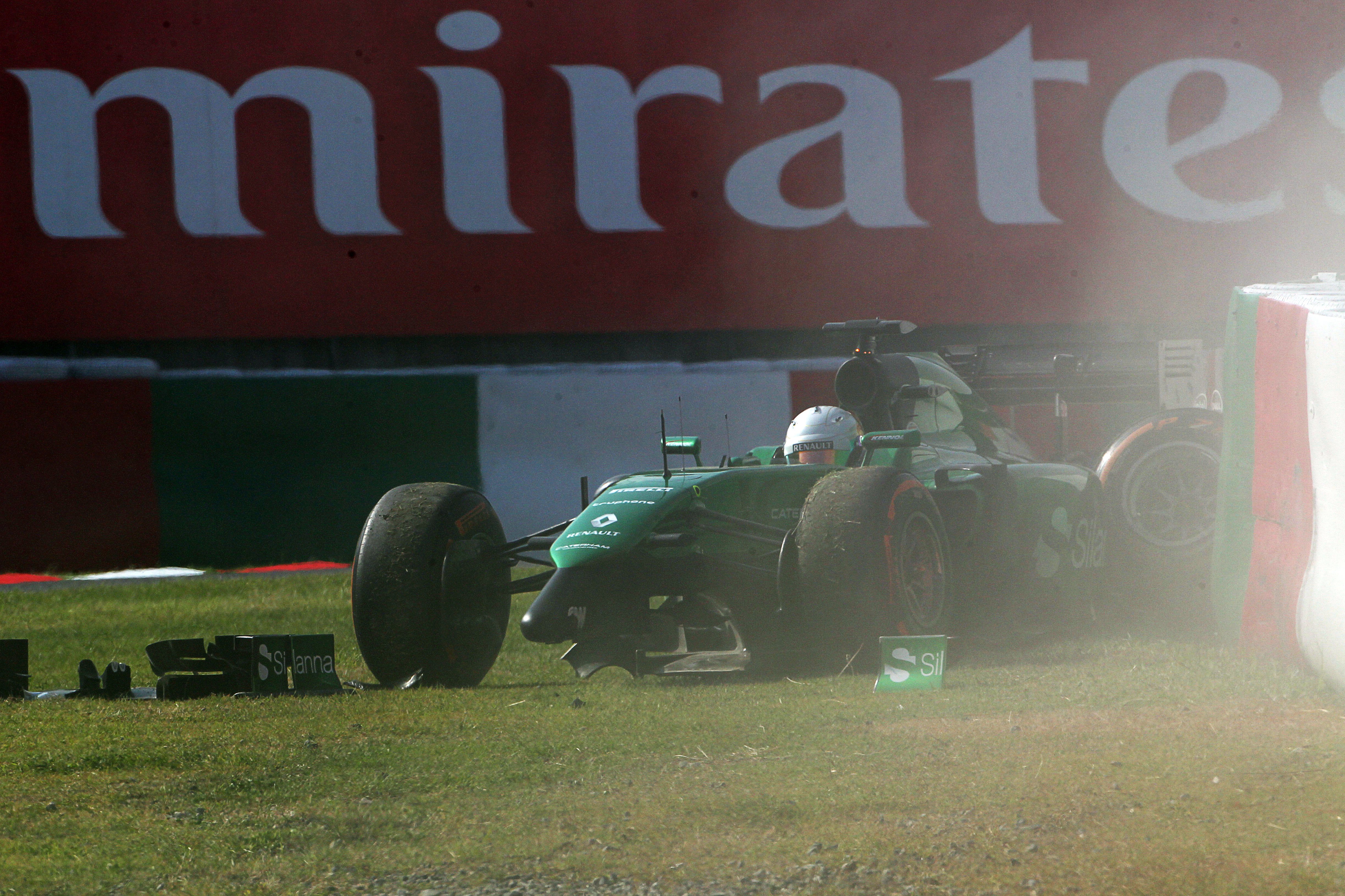 Caterham ondanks schuivers sneller dan Marussia