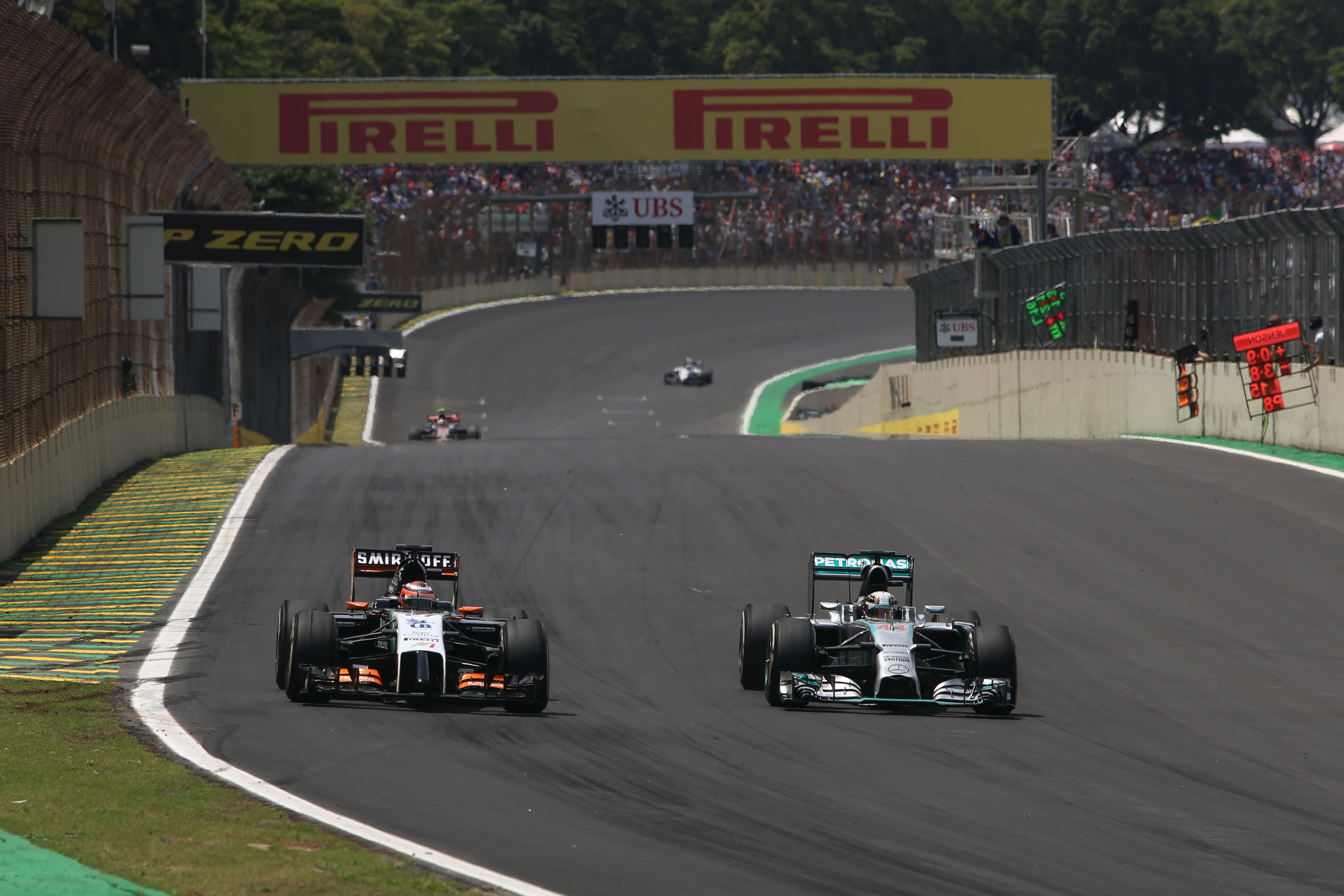 Hülkenberg houdt vier punten over aan sterke race