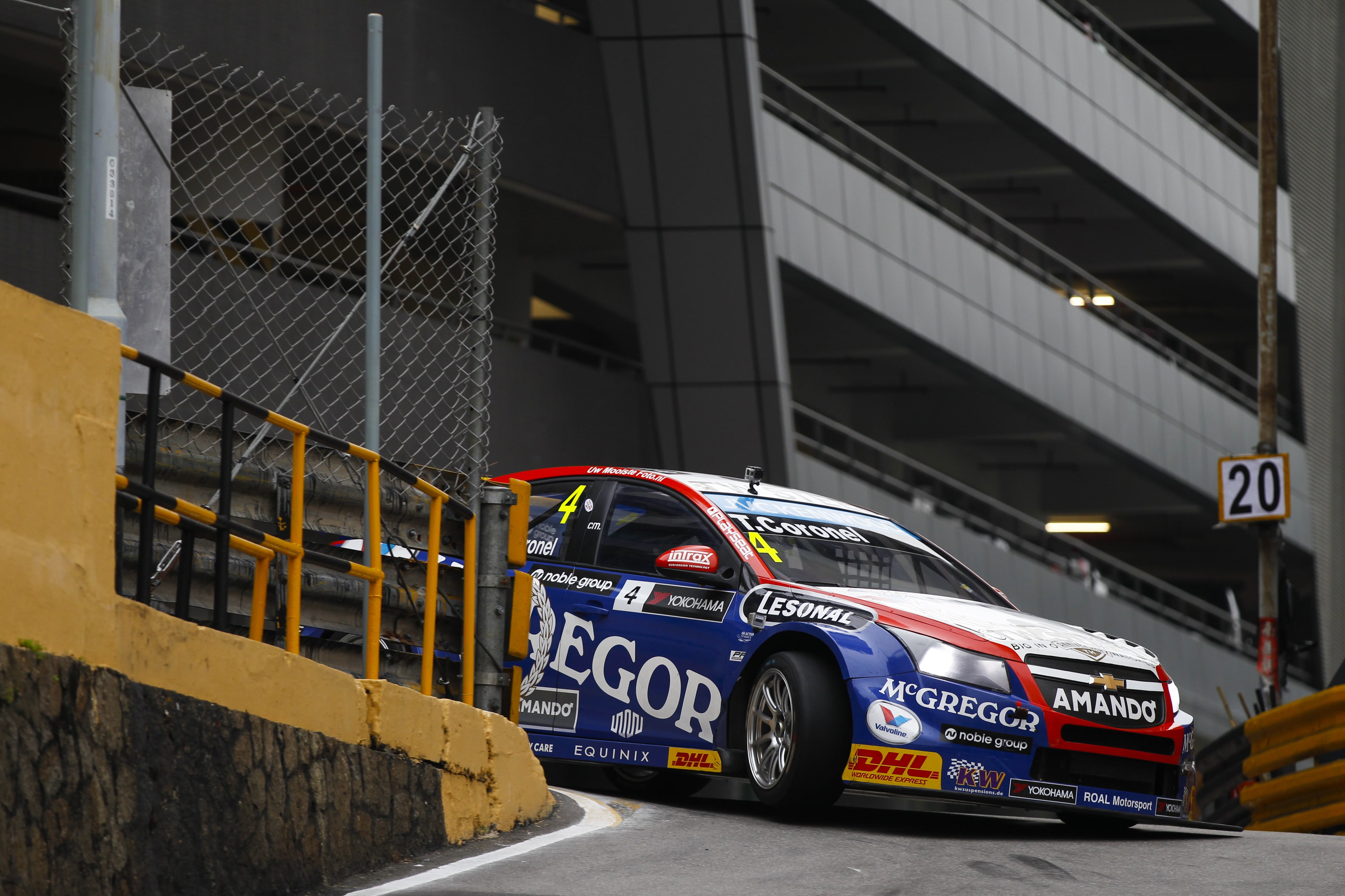 WTCC: Sterk finaleweekend voor jubilaris Coronel