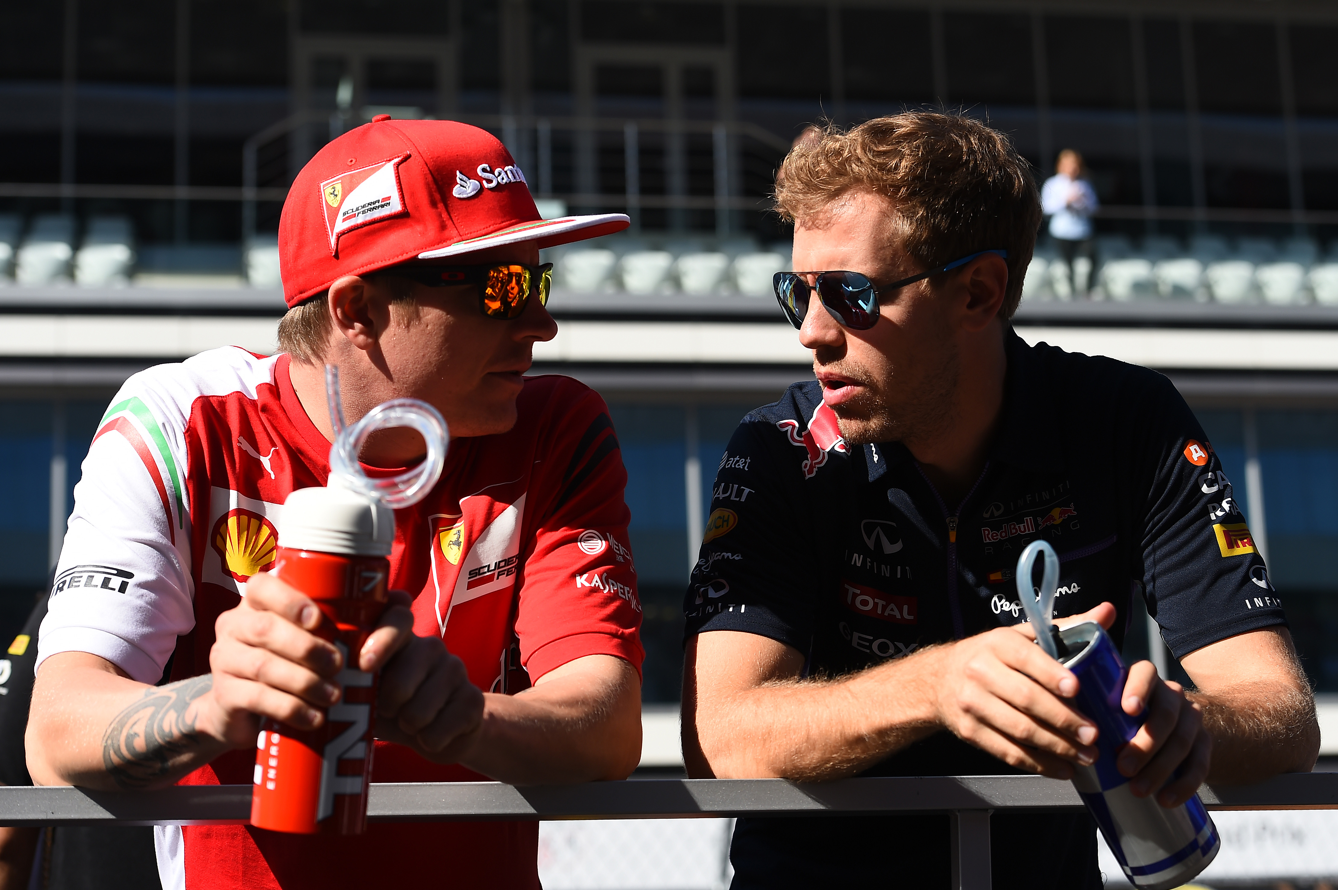 Officieel: Vettel naar Ferrari, Alonso vertrekt
