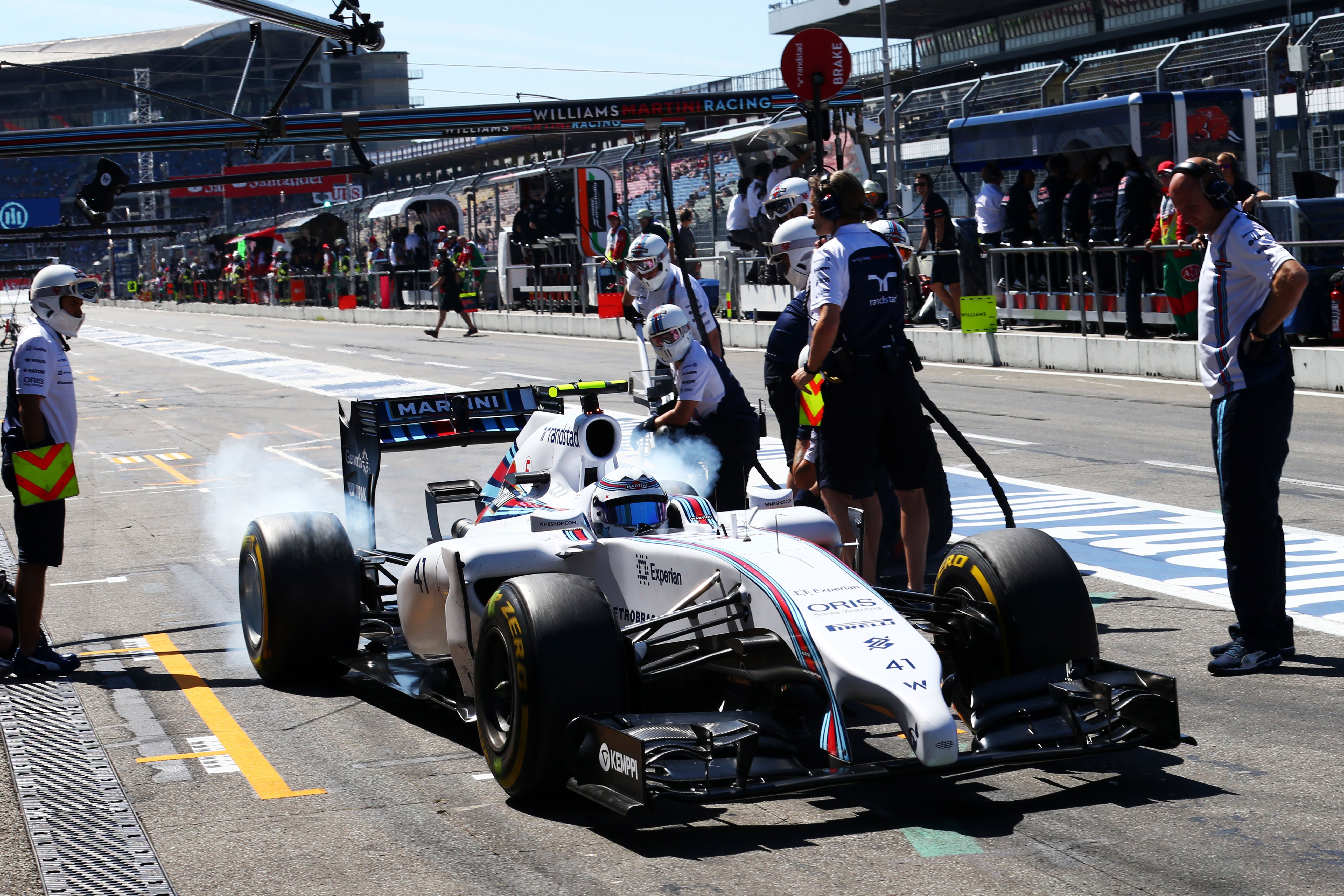 Williams promoveert Susie Wolff tot testrijder