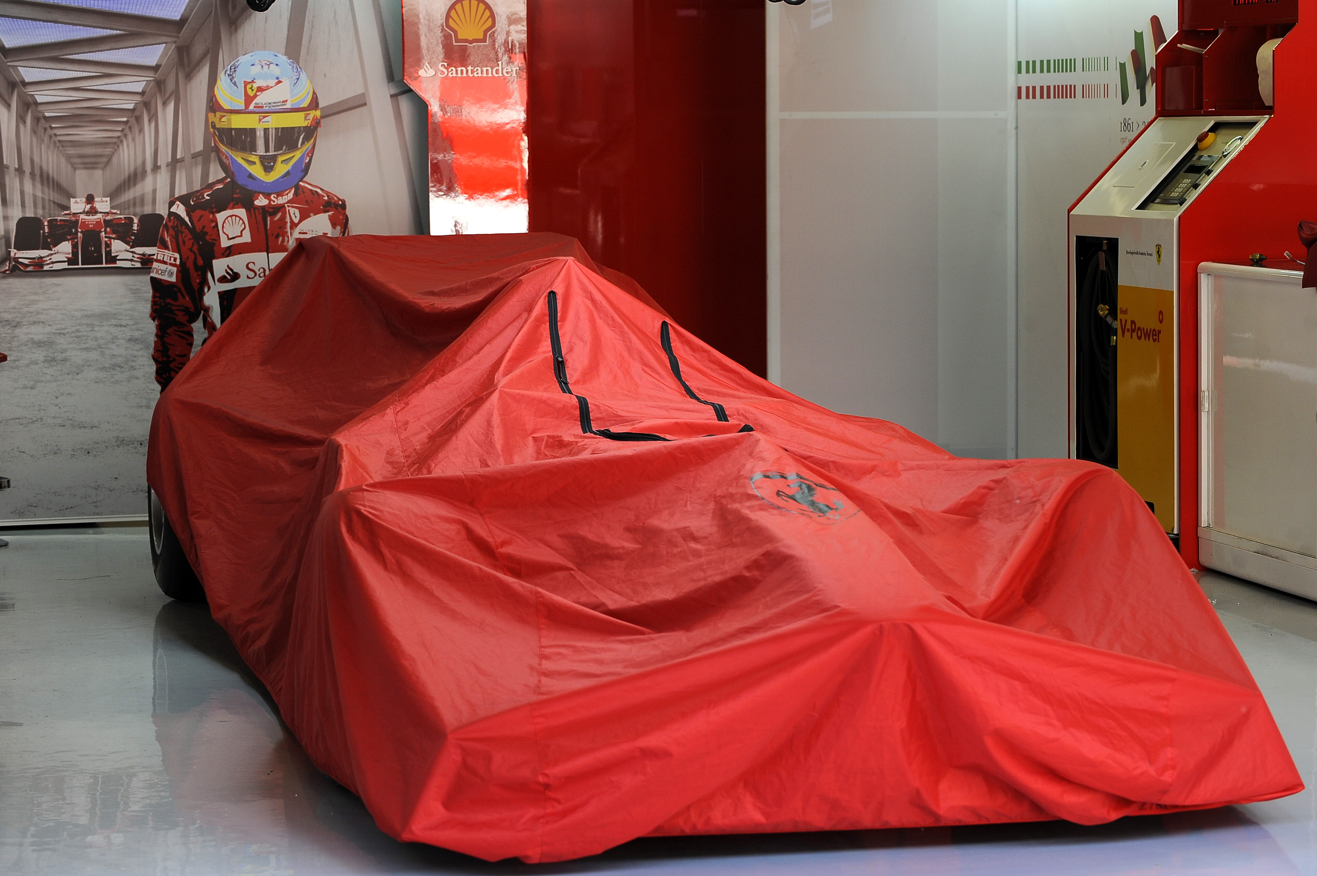 Nieuwe Ferrari heet SF15-T