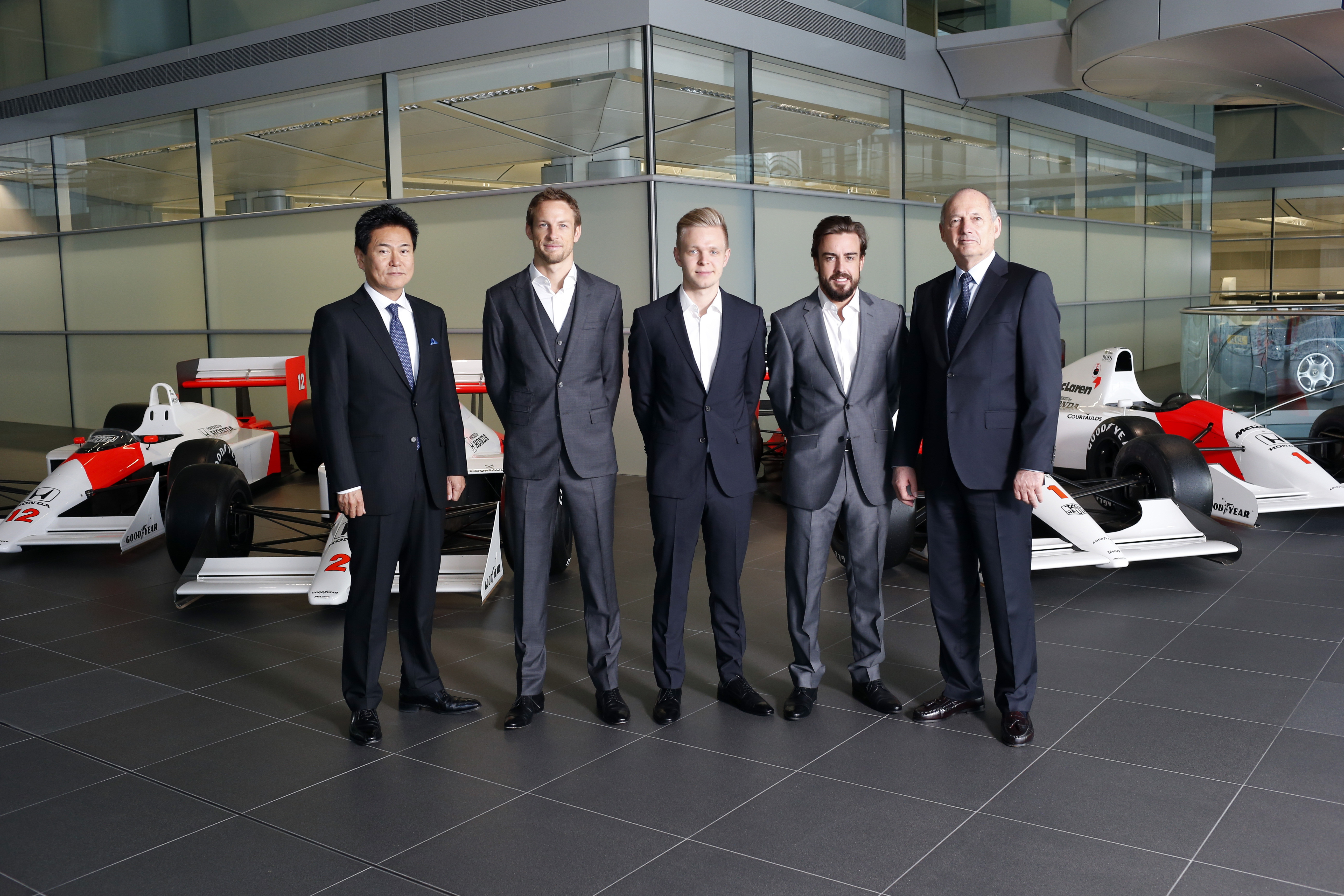 McLaren, Ferrari kondigen teampresentaties aan
