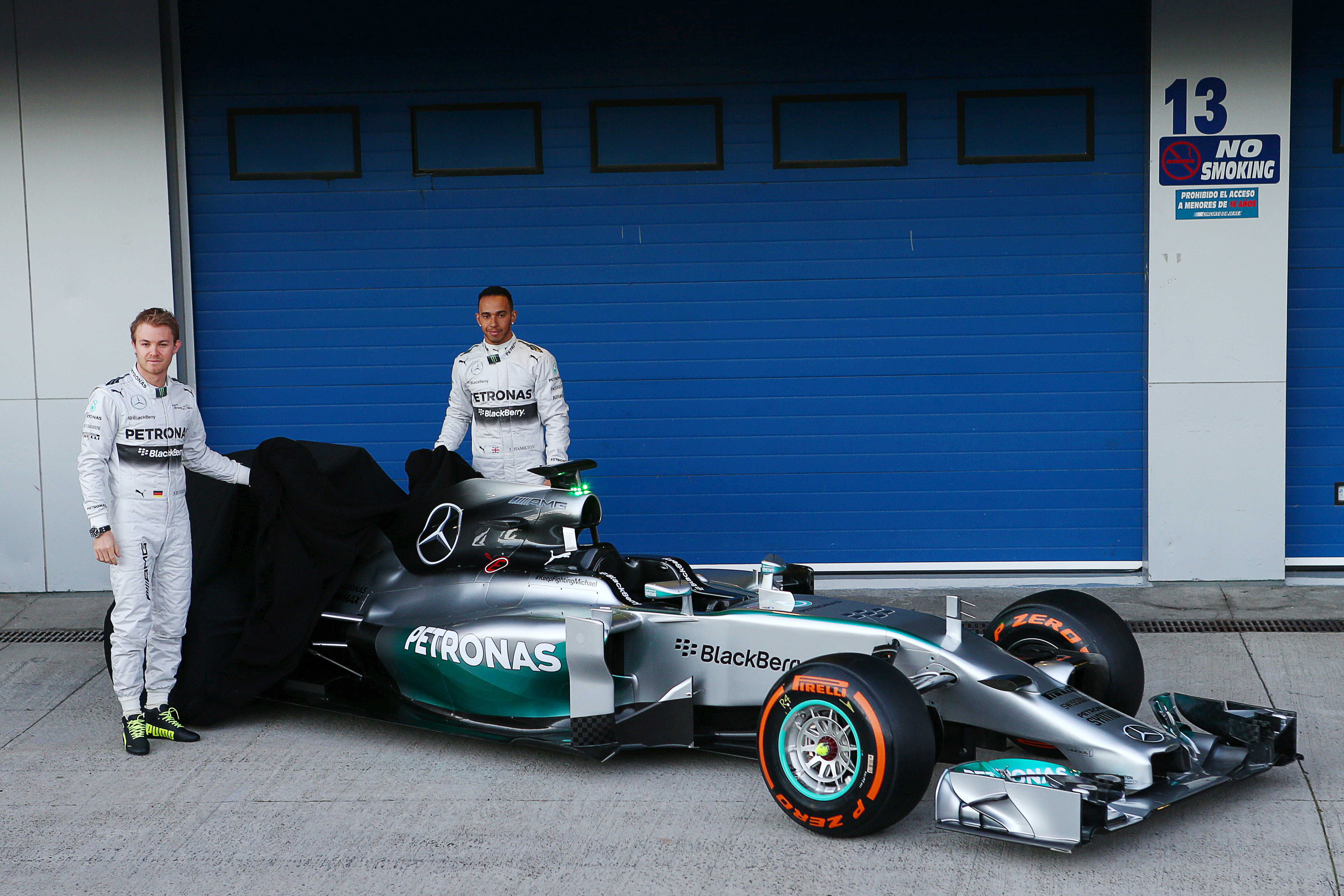Mercedes presenteert nieuwe auto op 1 februari
