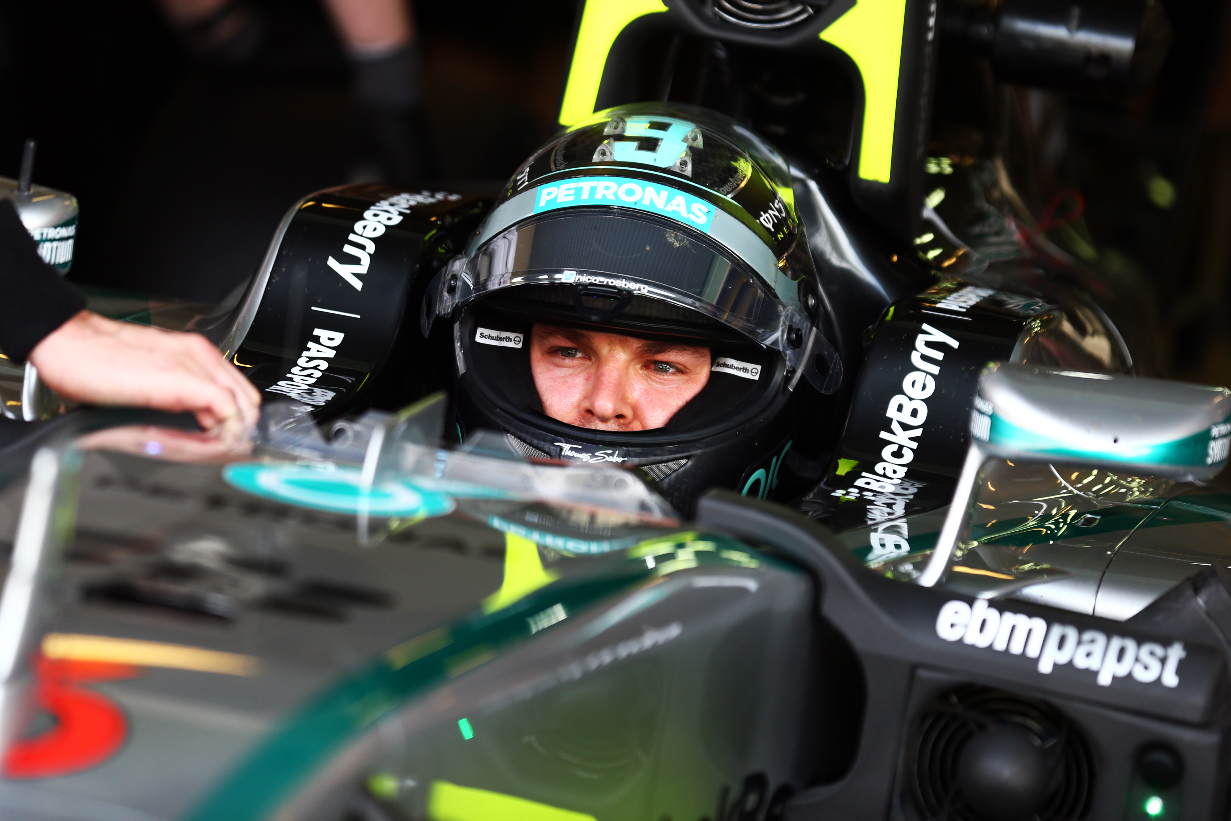 Rosberg rekent erop dat Mercedes dominant blijft