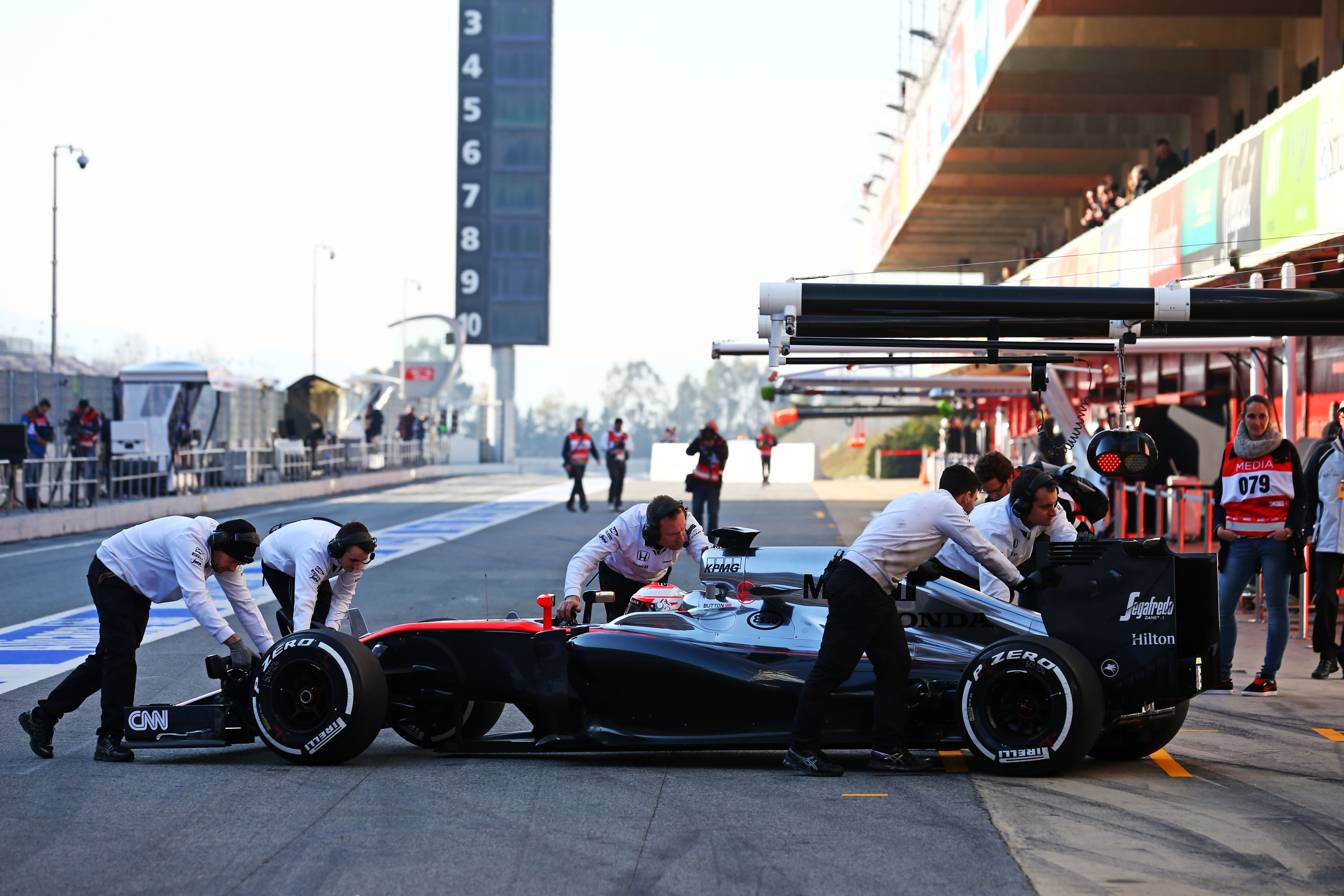 McLaren andermaal in de problemen