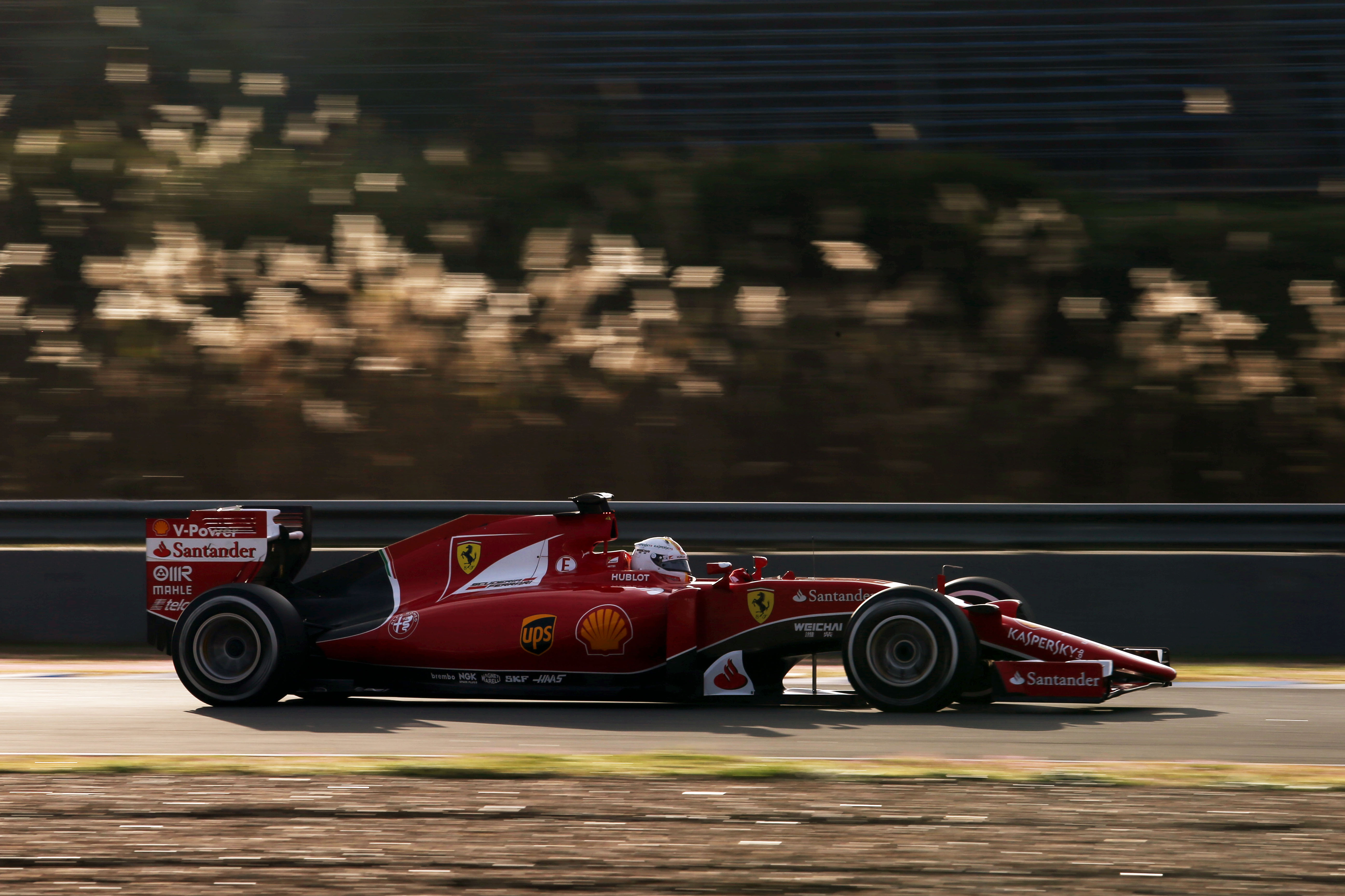 Jerez dag 2: Vettel wederom de snelste