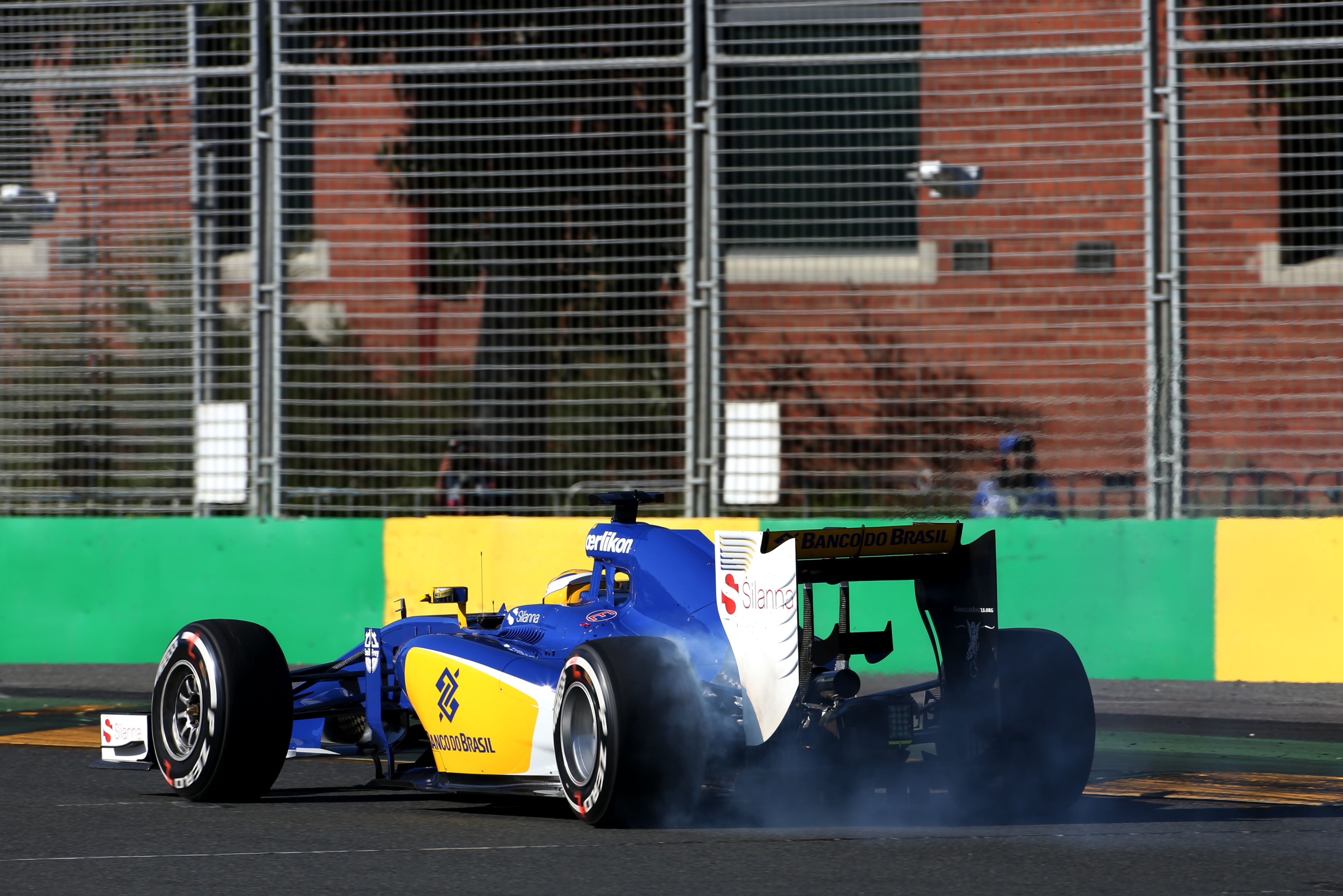 Sauber zwijgt over absentie in eerste training