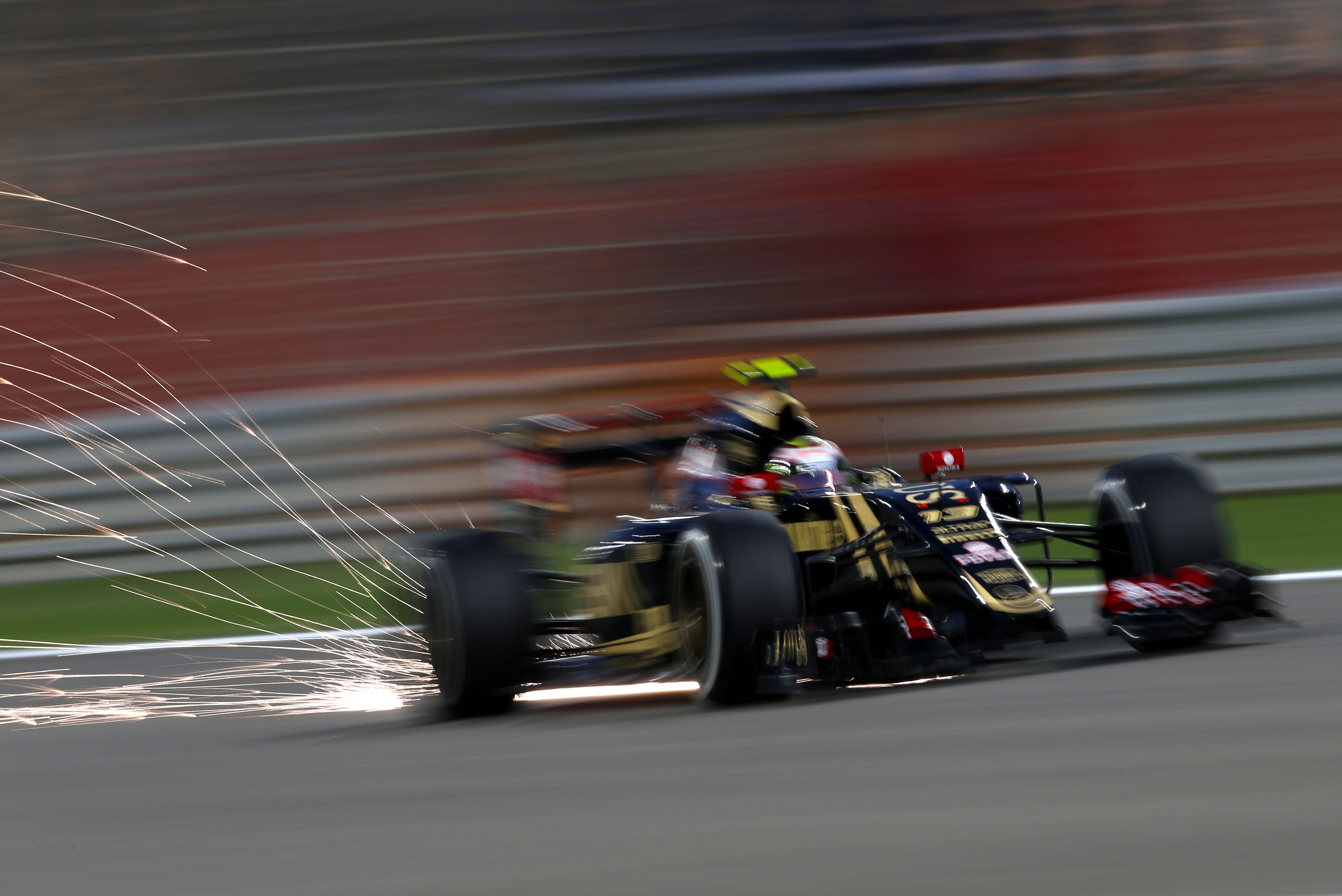 Maldonado strandt in Q1 door remproblemen