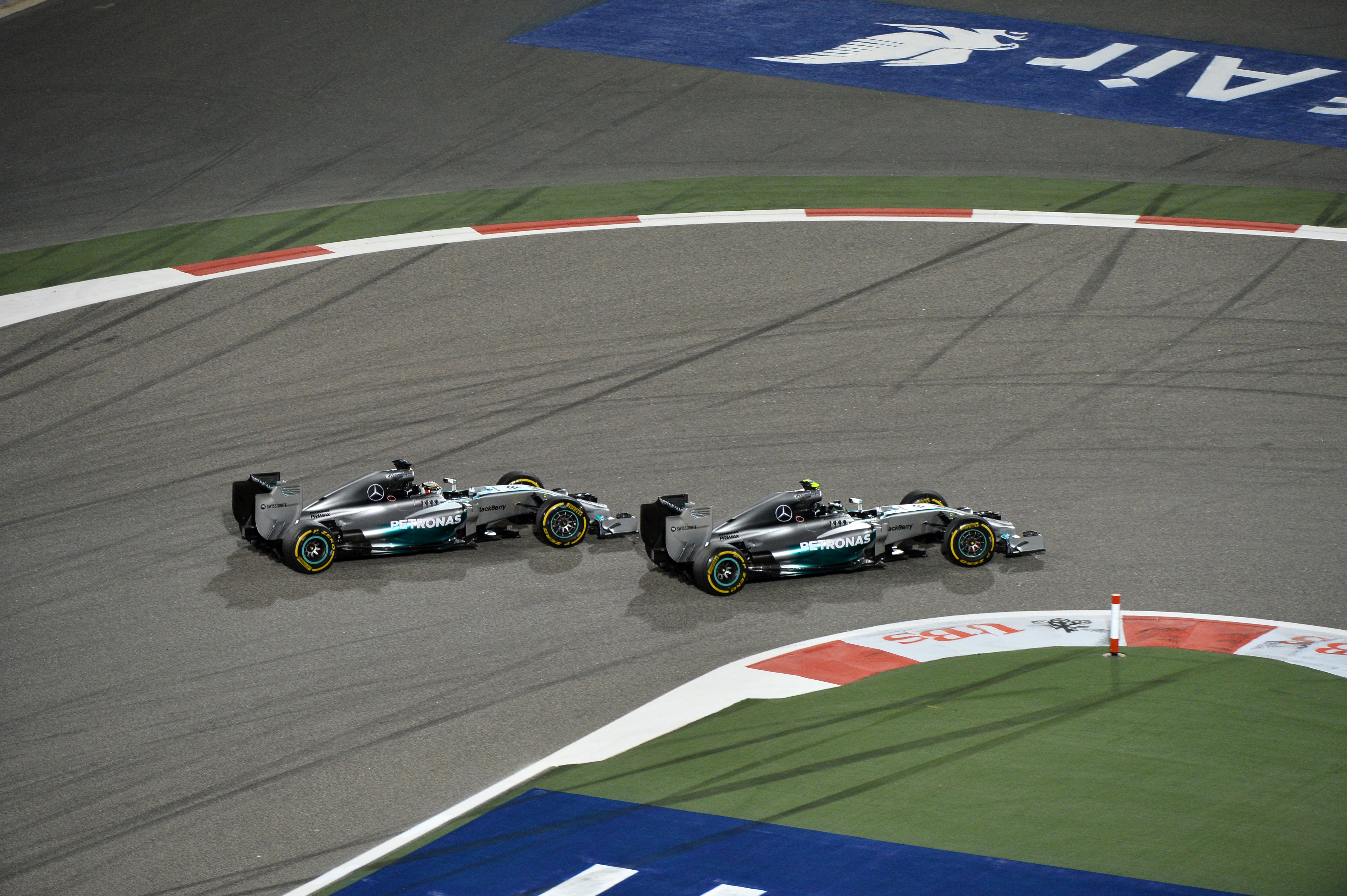 Rosberg wil herhaling van titanenstrijd in Bahrein