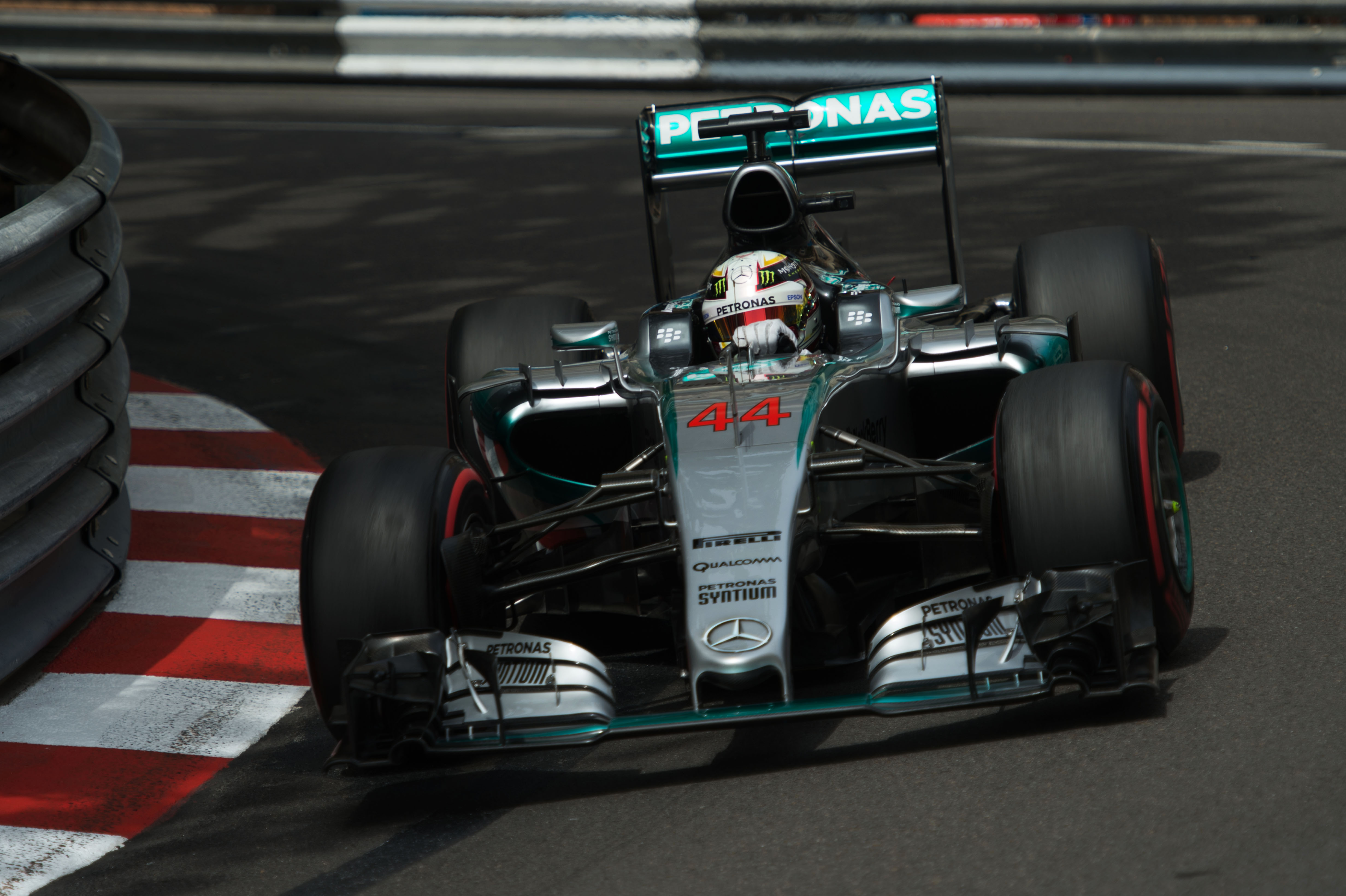 Kwalificatie: Hamilton verslaat Rosberg