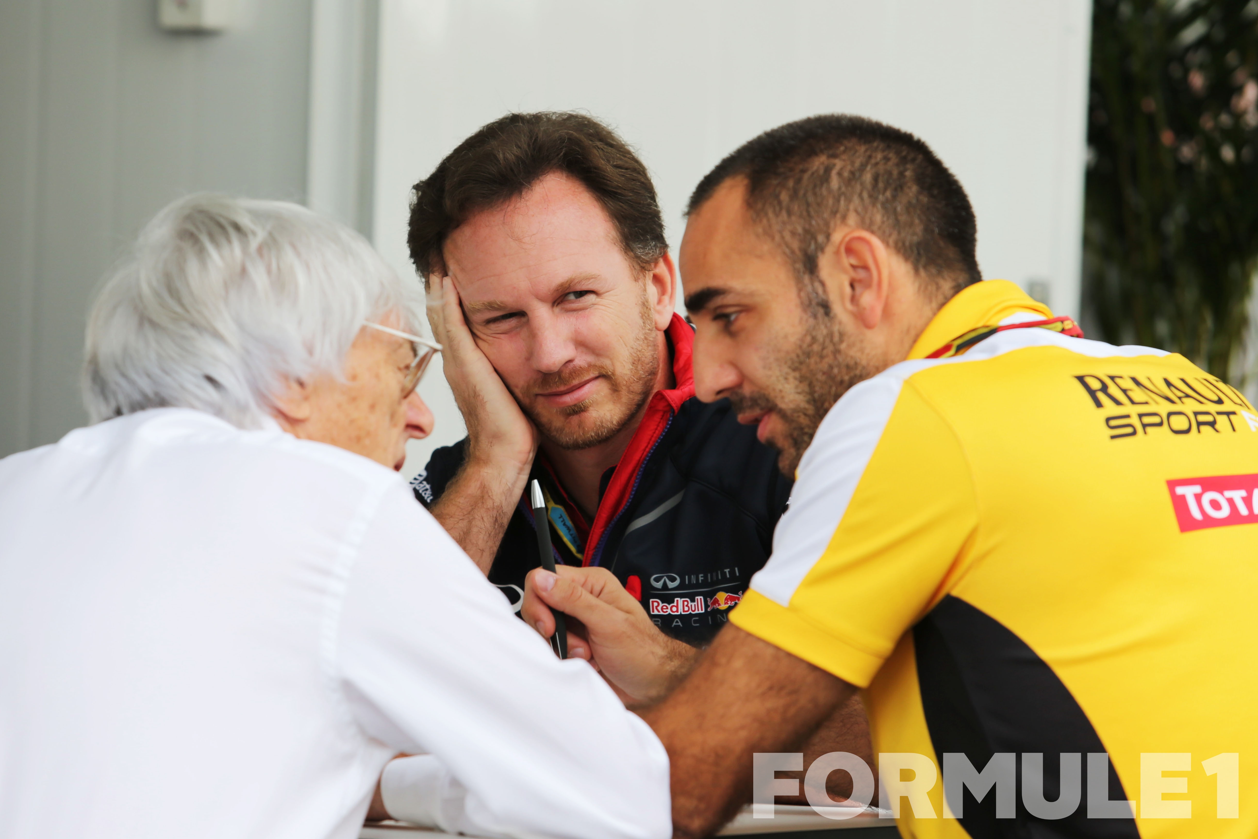 ‘Renault spreekt met Ecclestone over F1-toekomst’