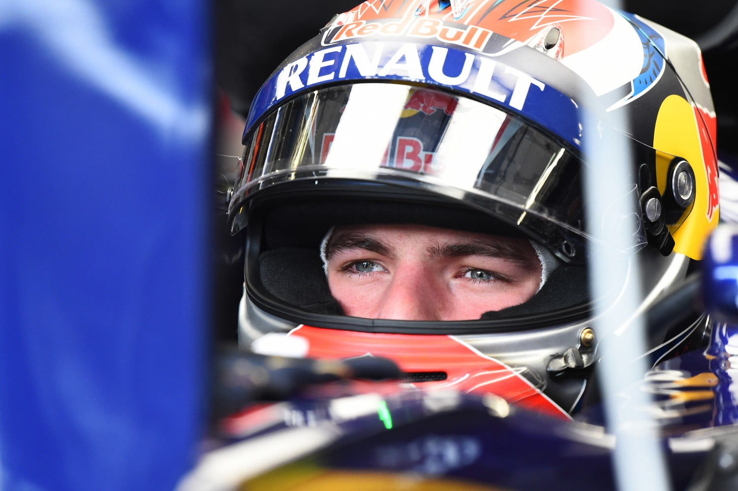 VT1: Verstappen derde in eerste training Engeland