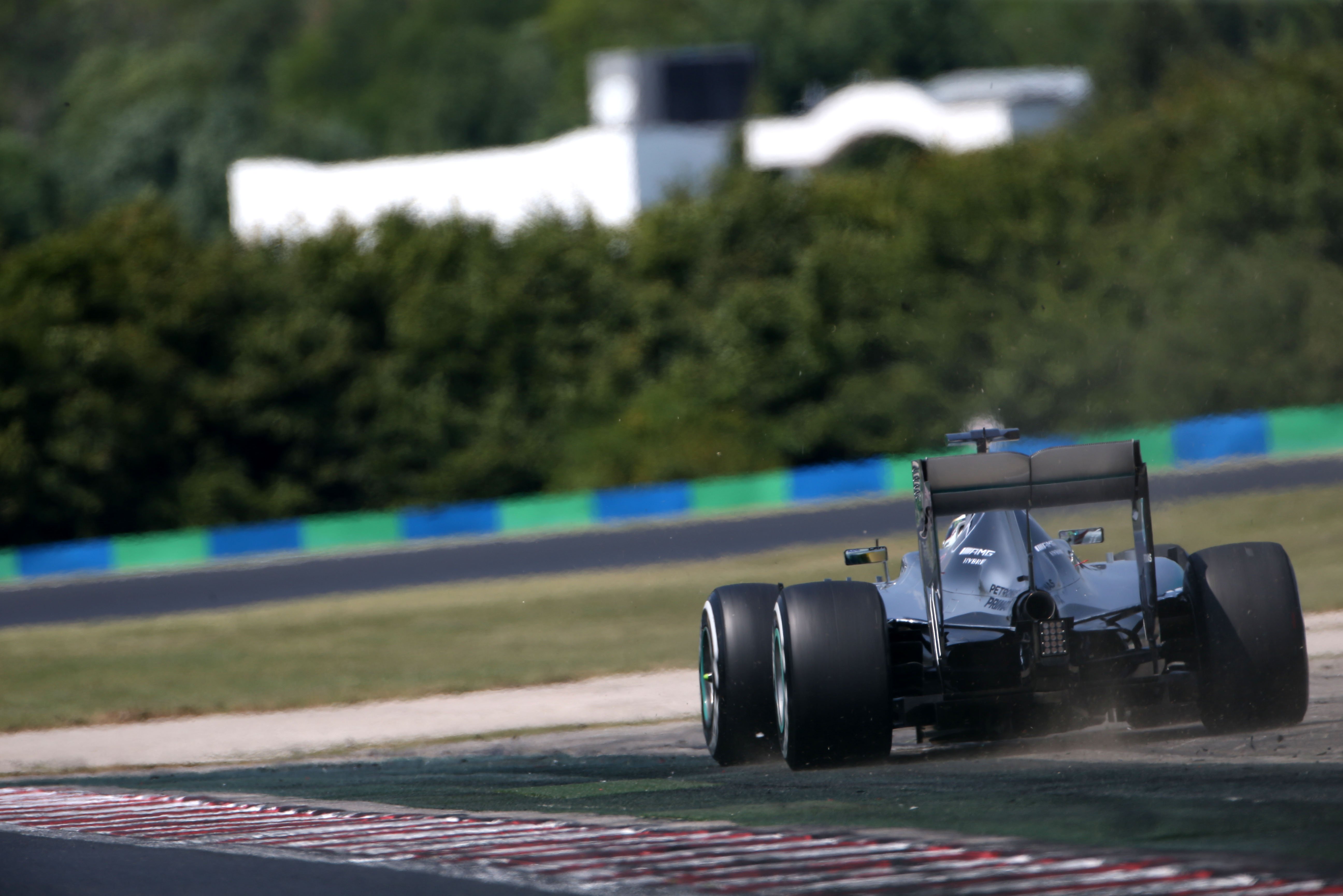 Gemengde gevoelens bij Mercedes na eerste dag