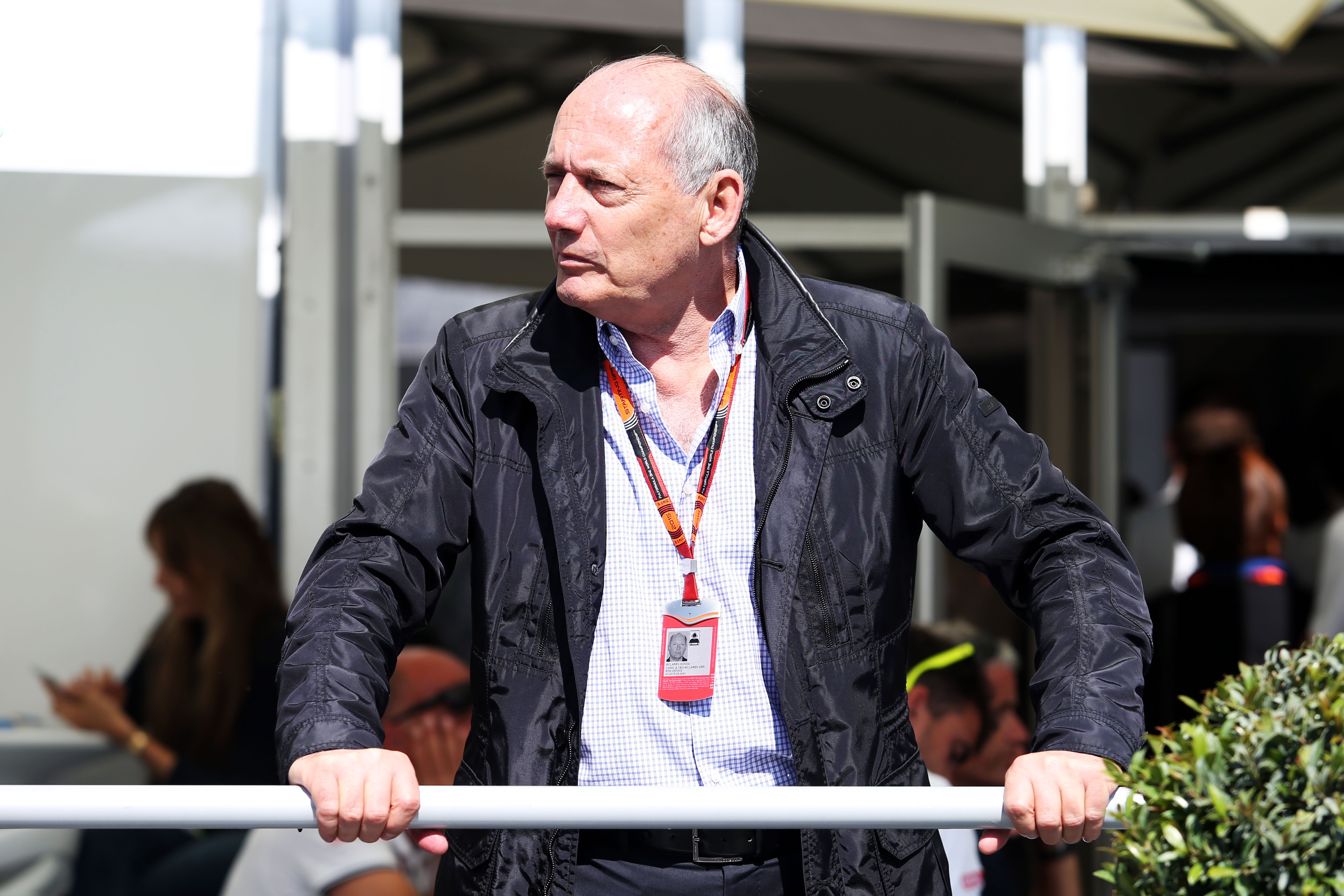 ‘Dennis heeft tot eind 2015 voor overname McLaren’